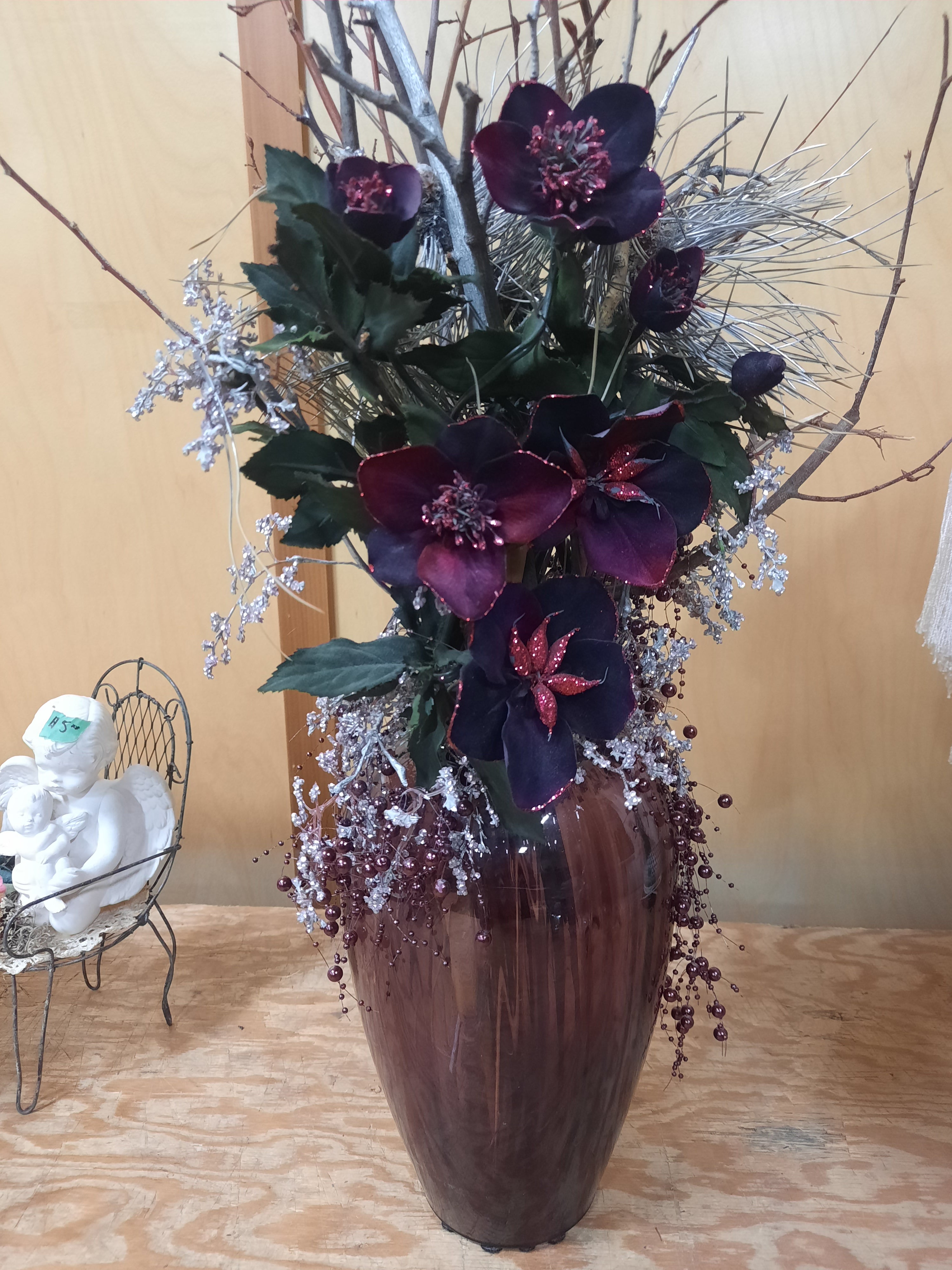 Vase & Floral