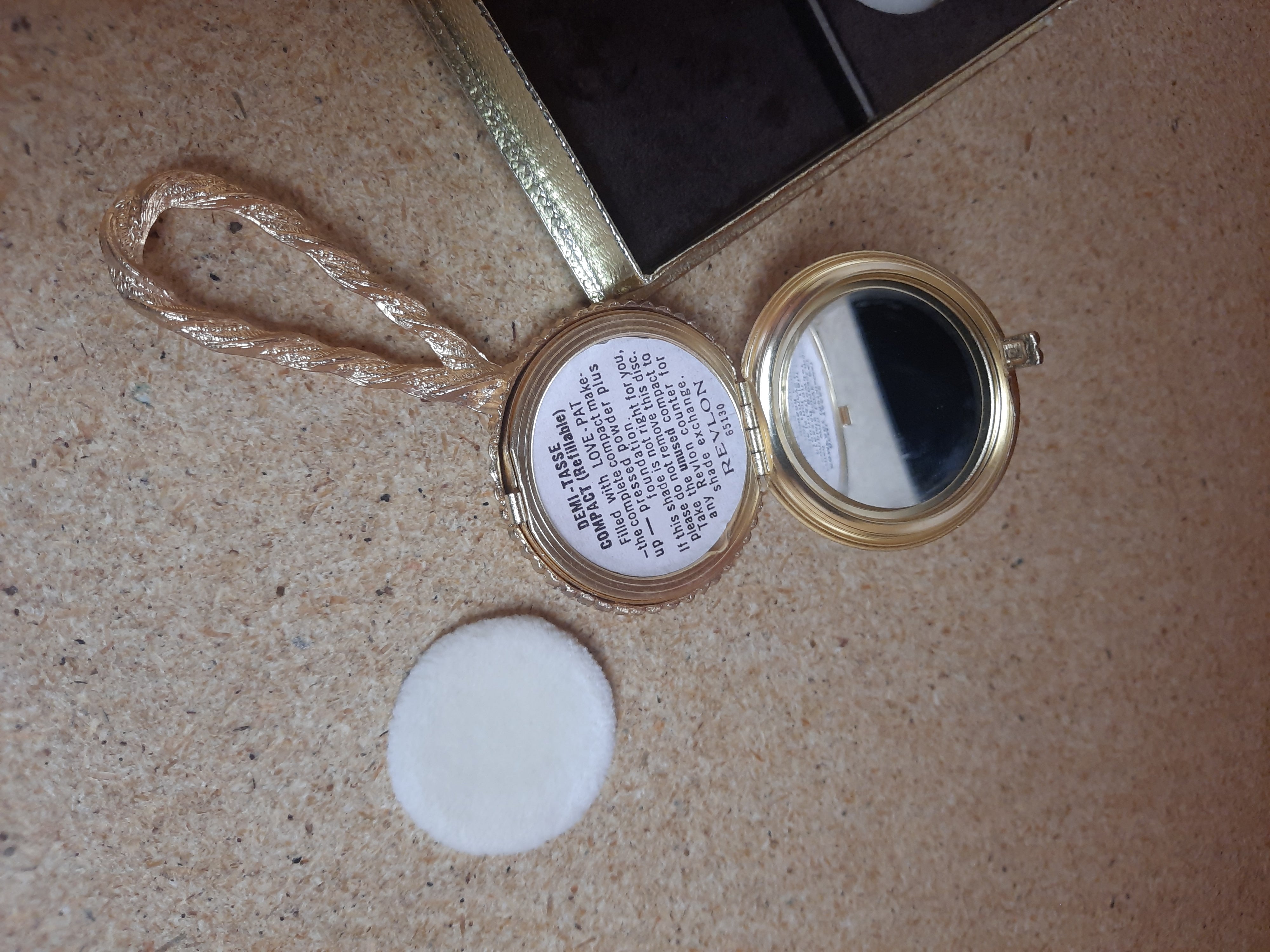 Revlon Make up powder compact mirror