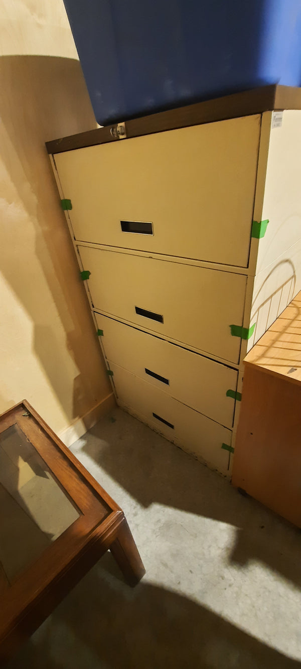 Filing Cabinet with key