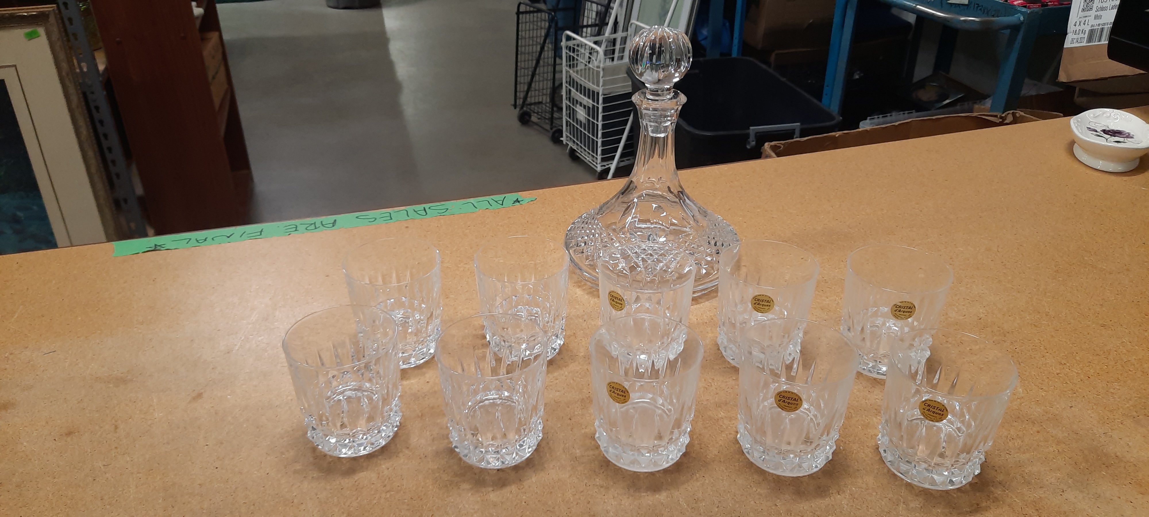 Crystal Decanter & 10 crystal glasses