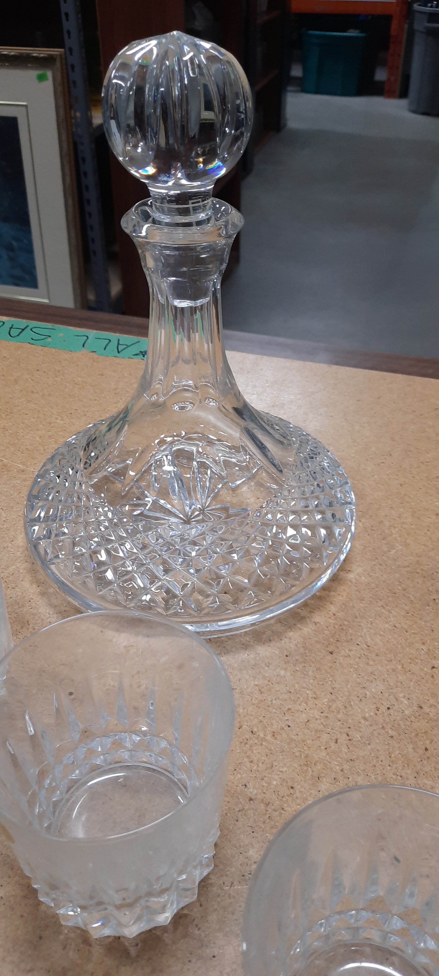 Crystal Decanter & 10 crystal glasses
