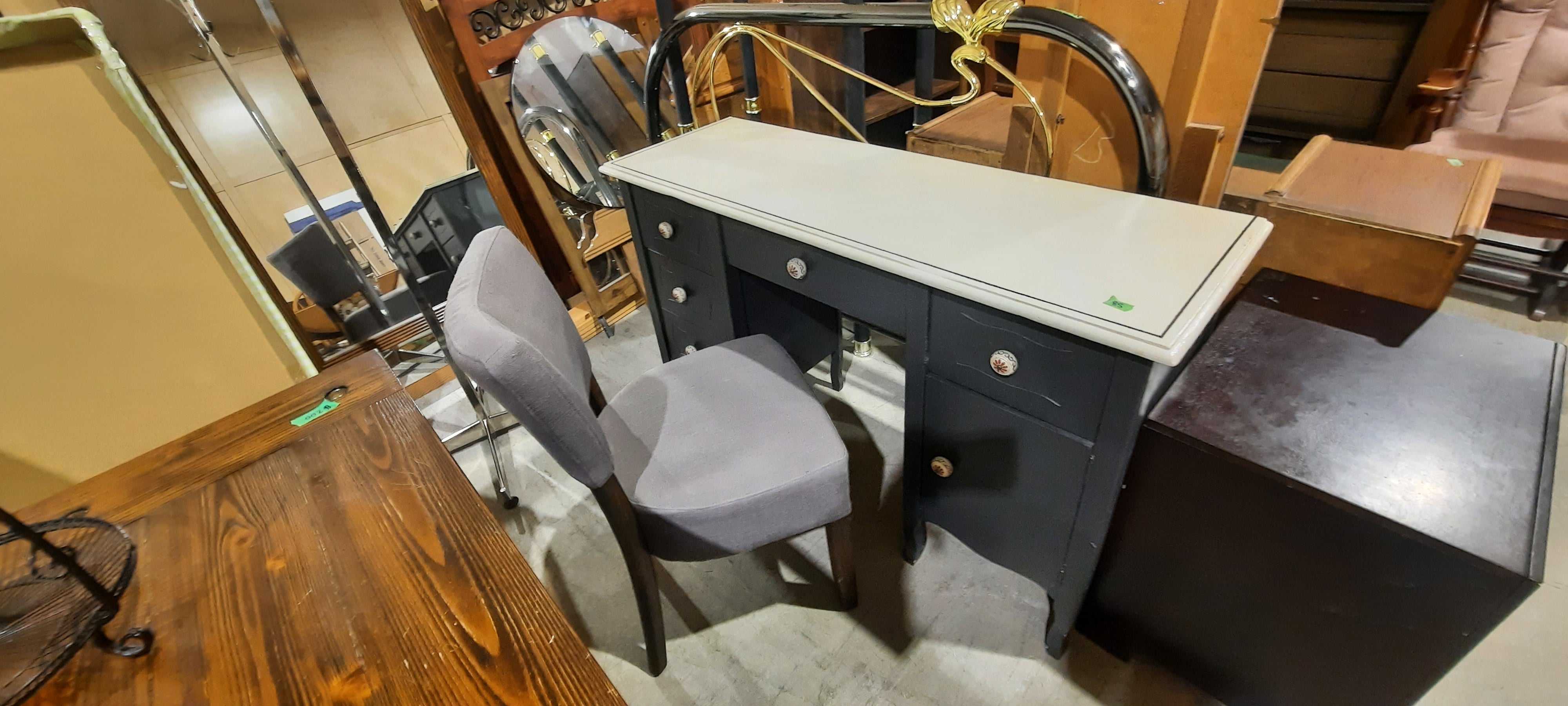 Desk & Chair