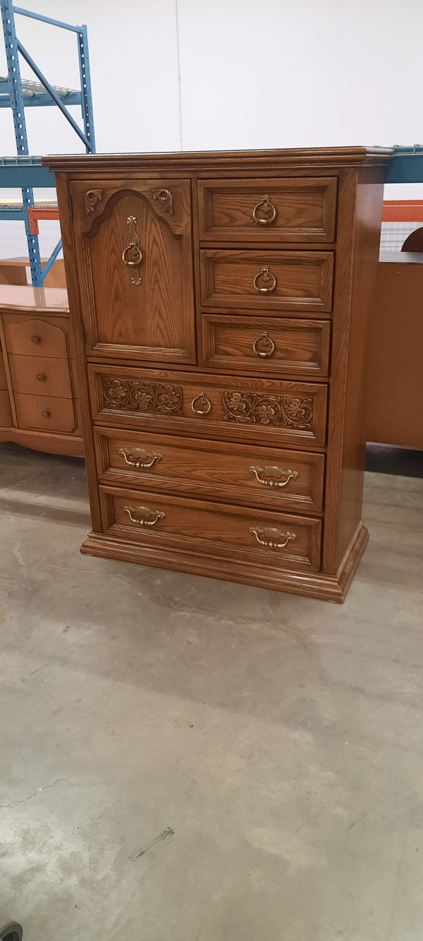 Armoire