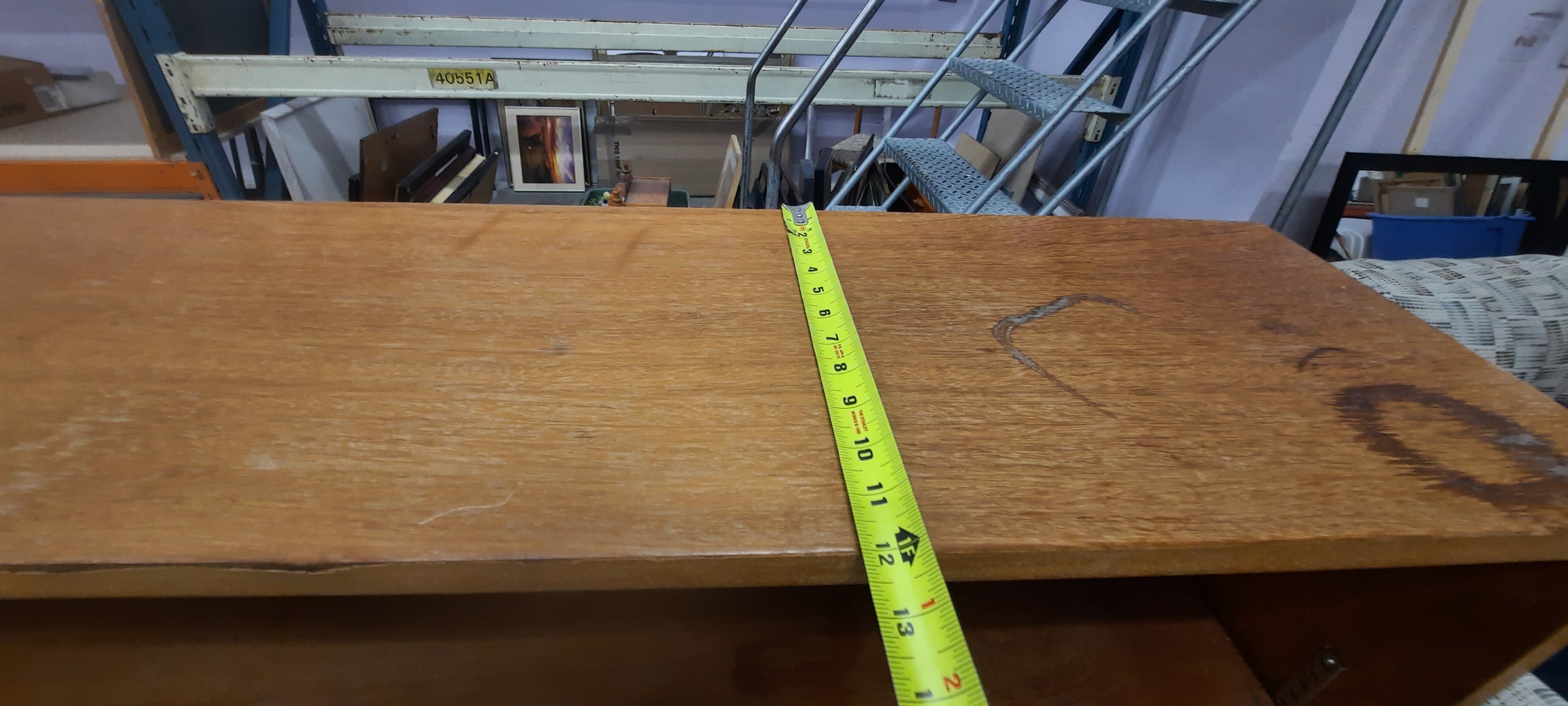 Heavy duty bookshelf