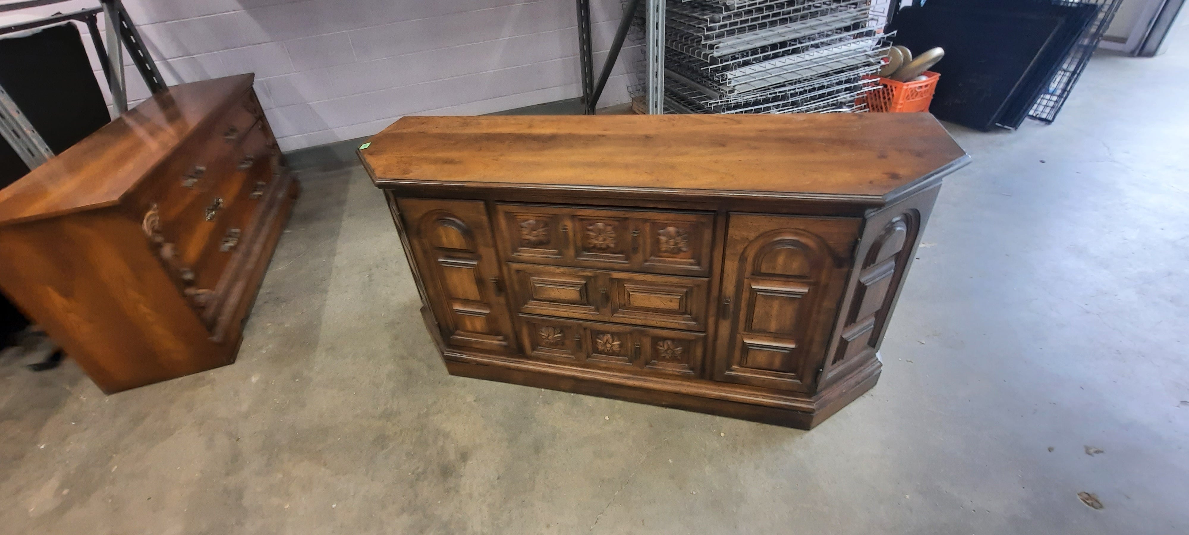 Sideboard