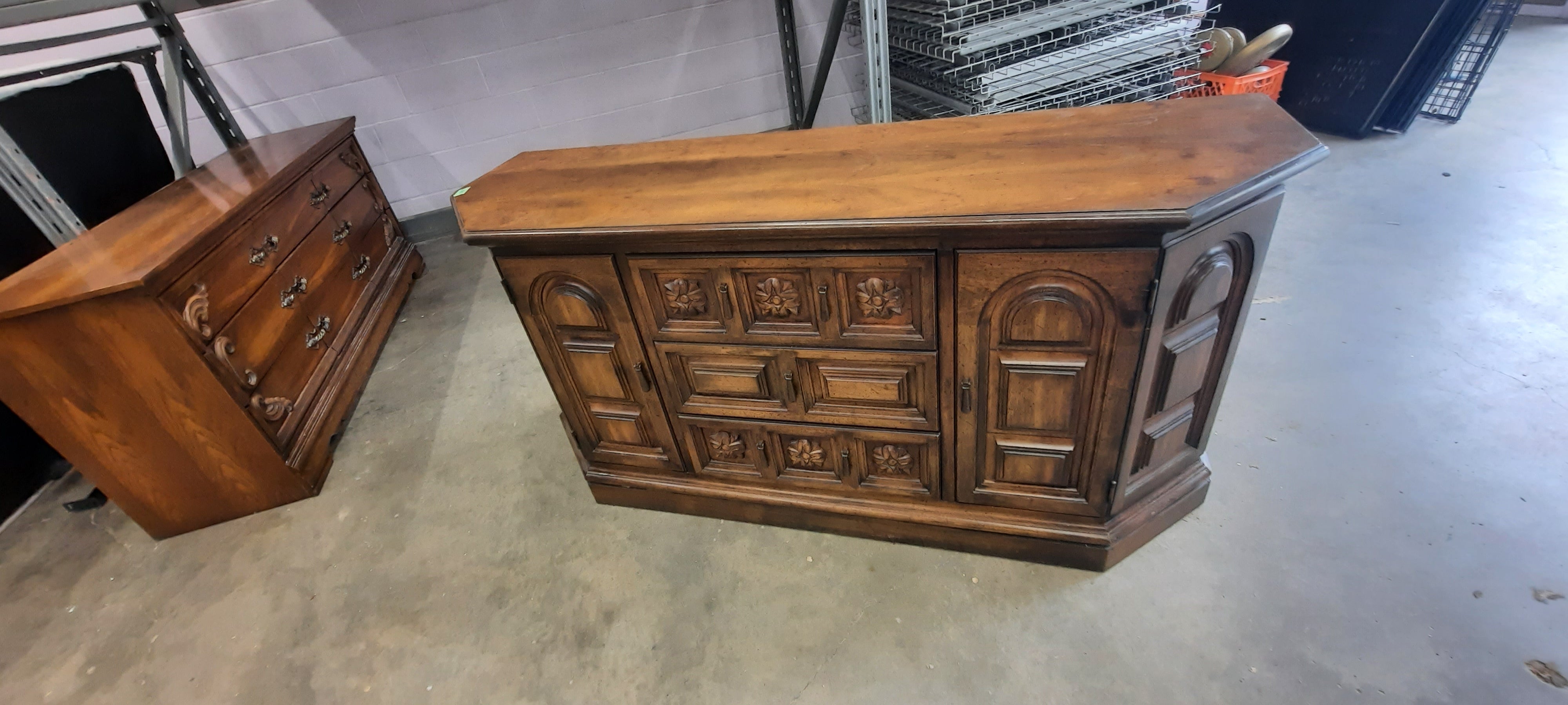 Sideboard