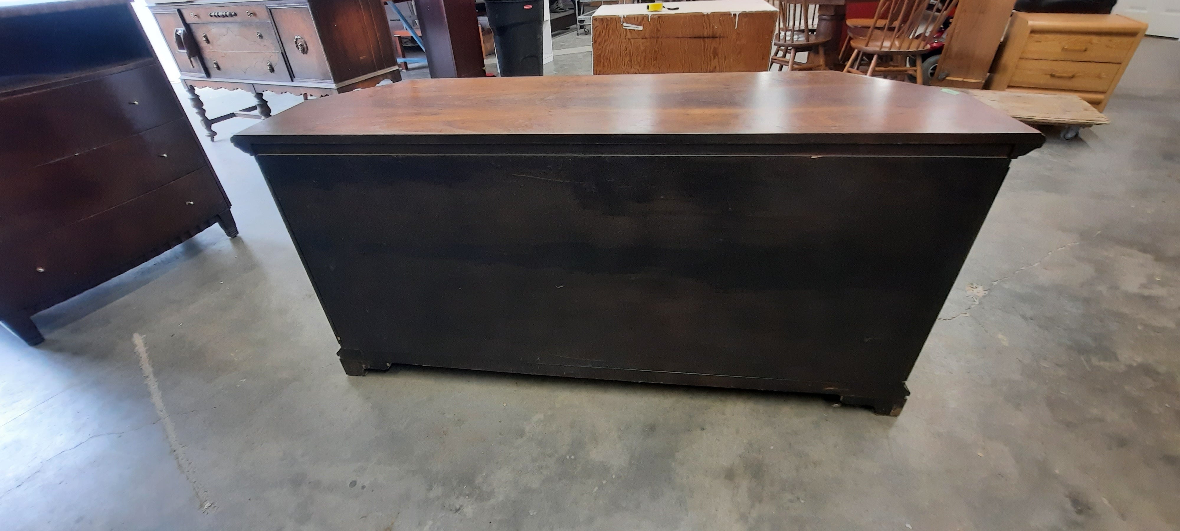 Sideboard