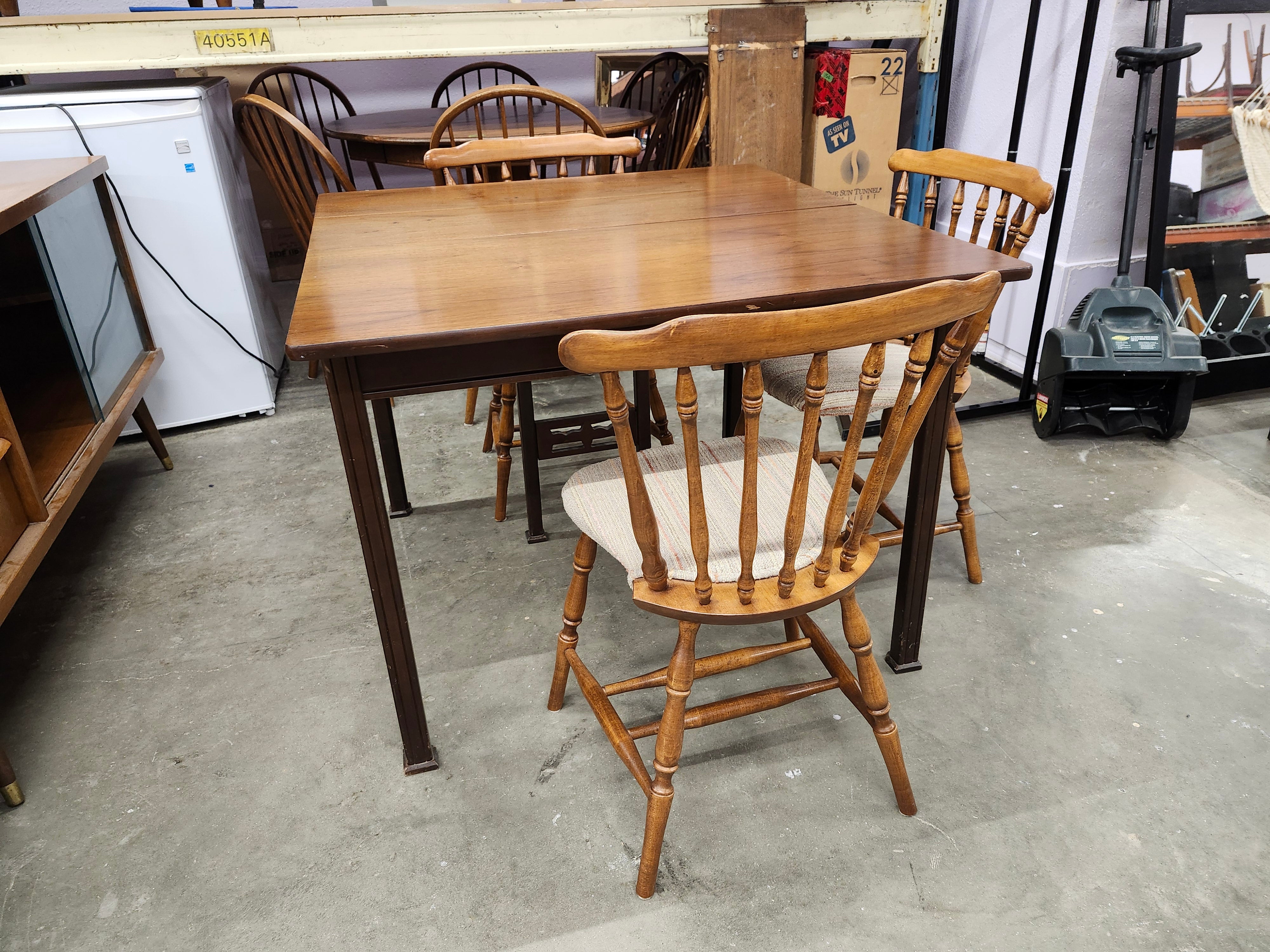 Drop fold table