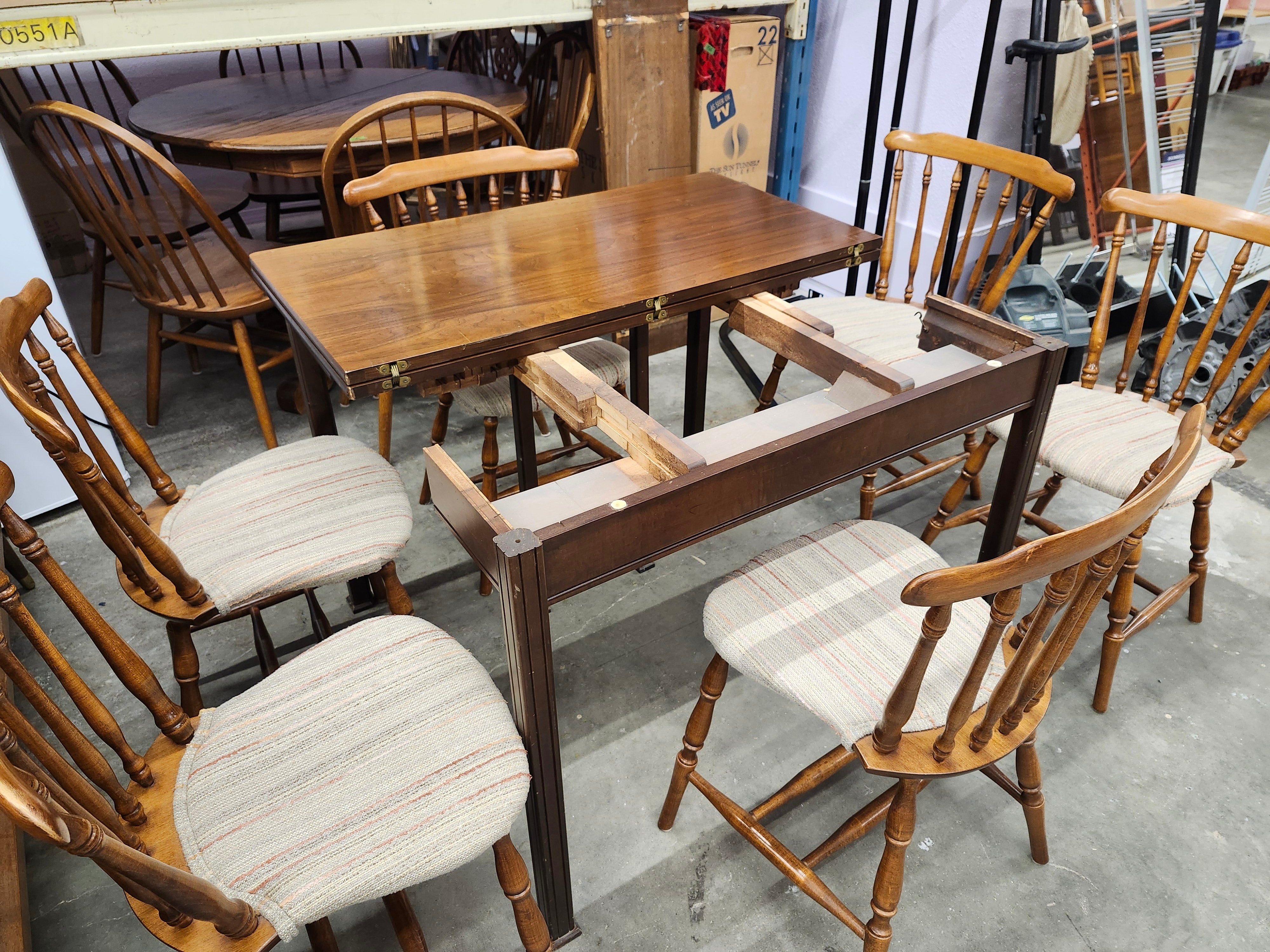 Drop fold table