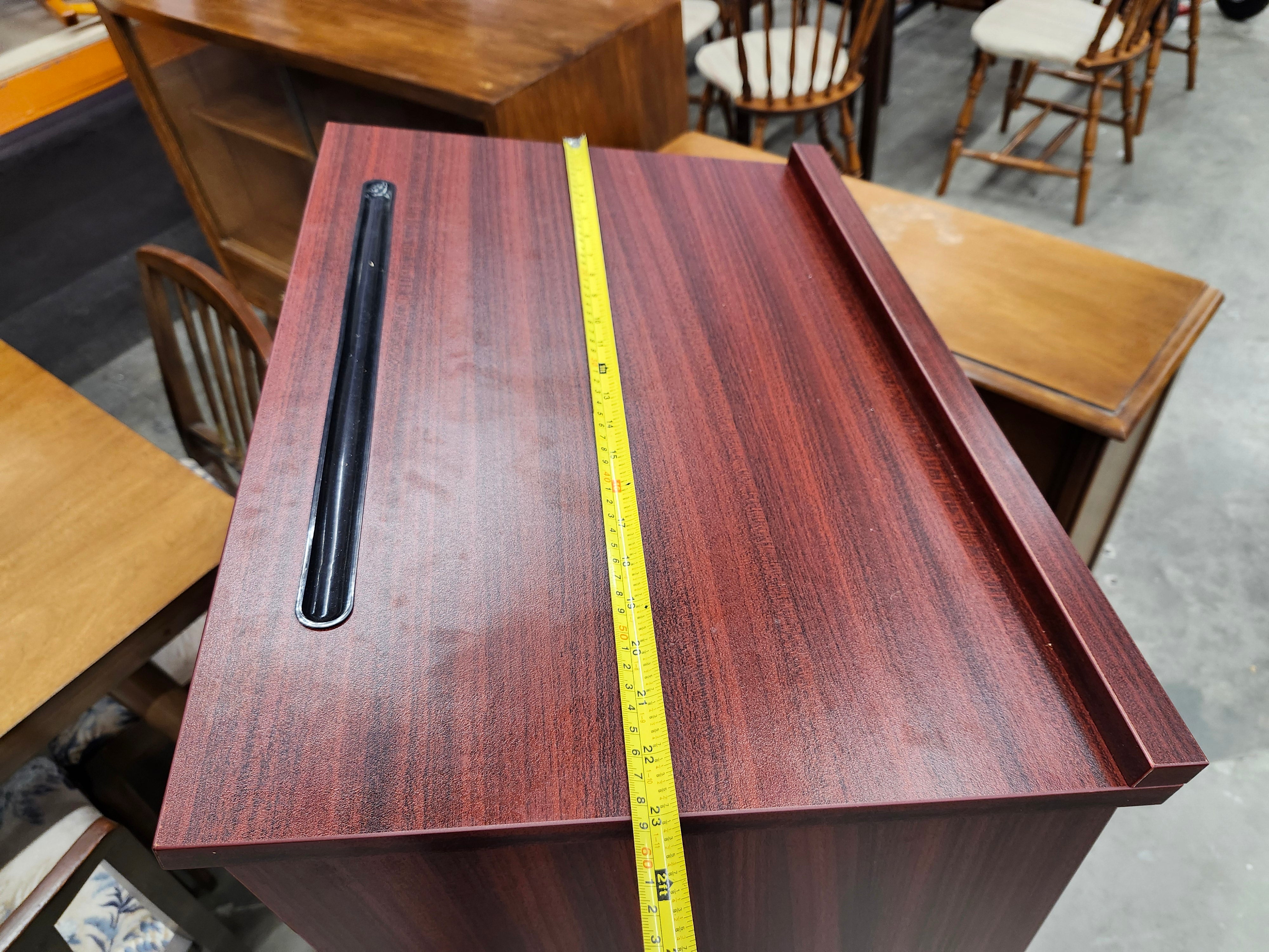 Lecterns Stand