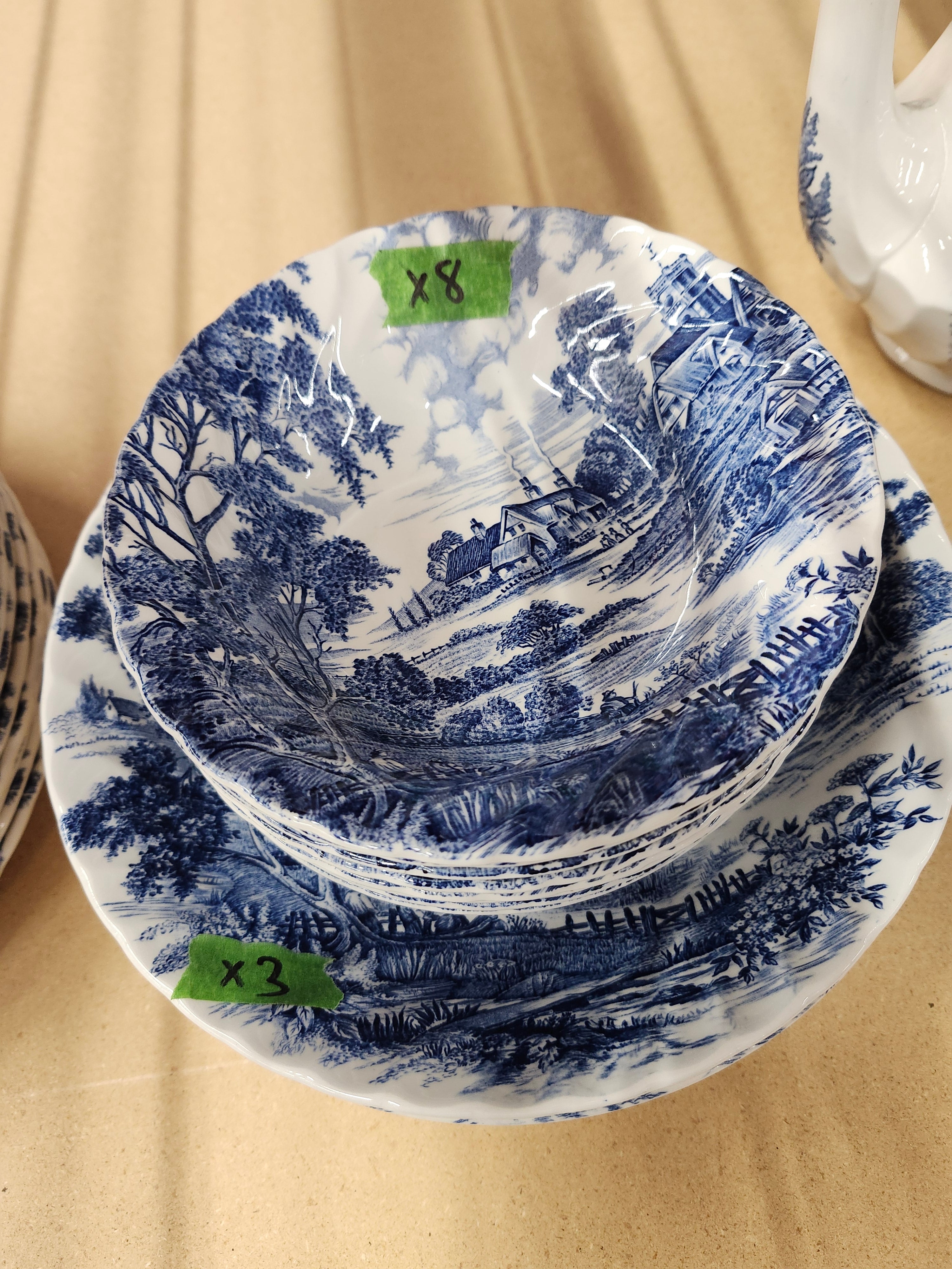 X69 pieces Ridgway meadowsweet China set