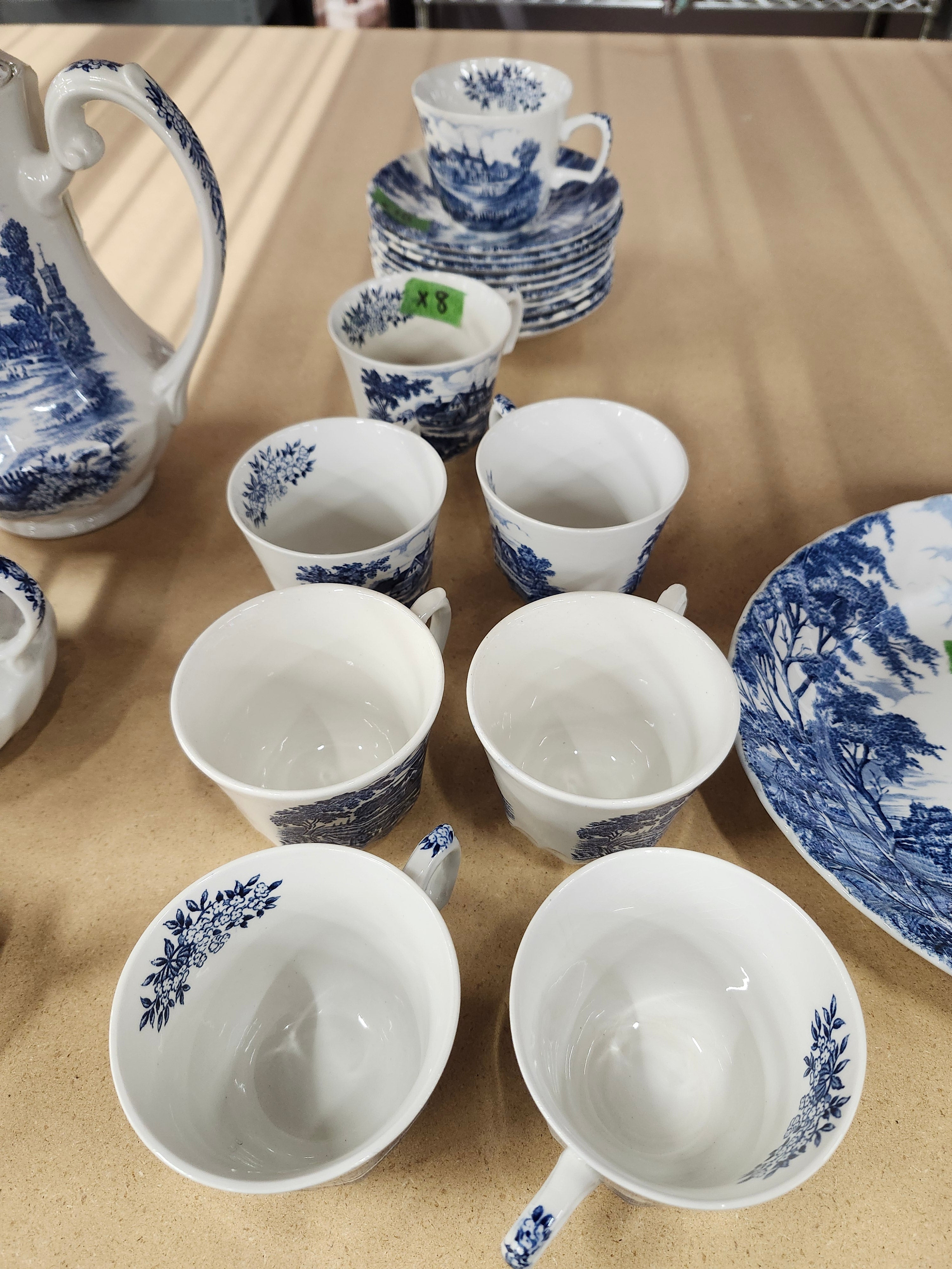 X69 pieces Ridgway meadowsweet China set