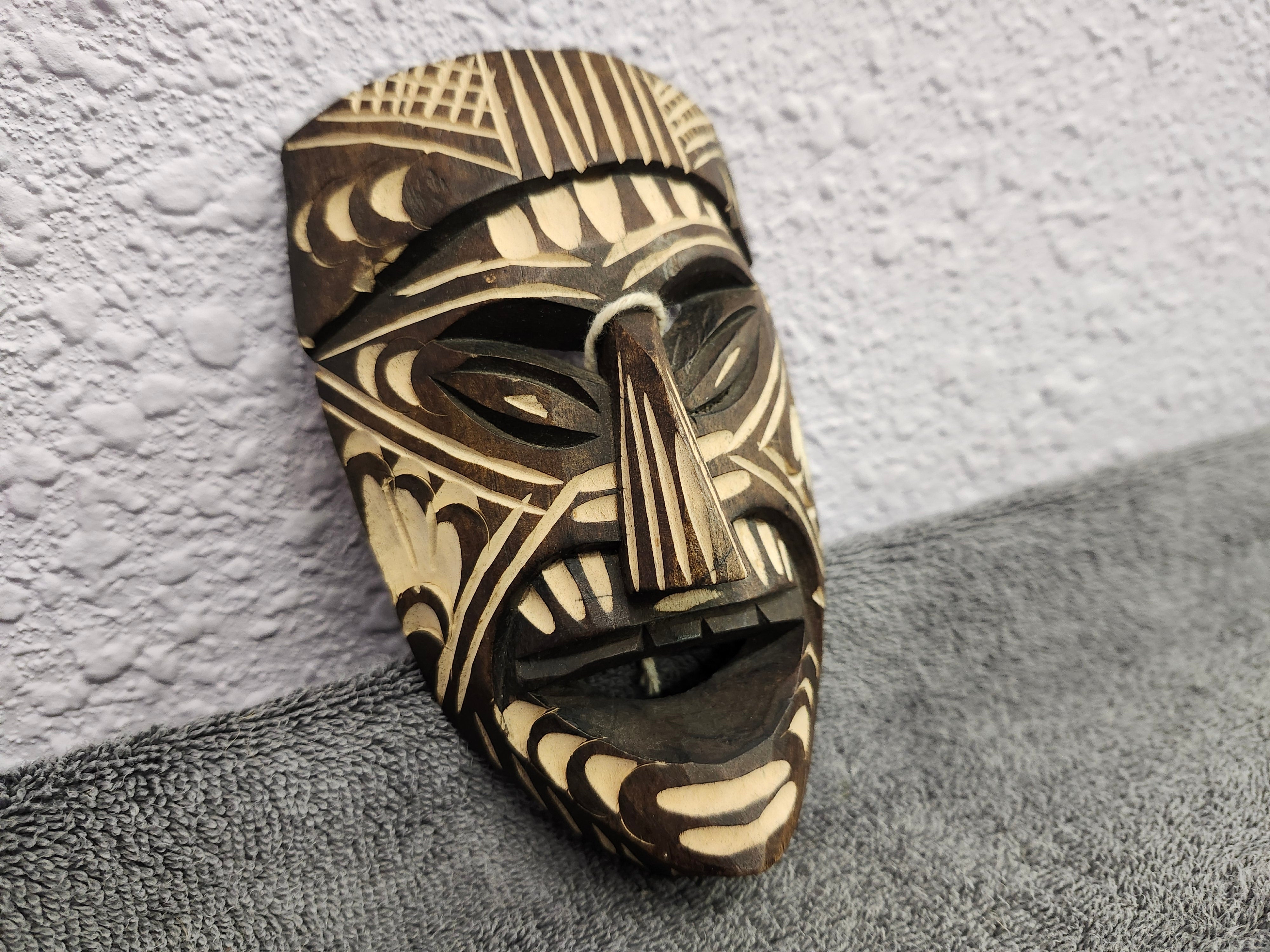 Wall art mask