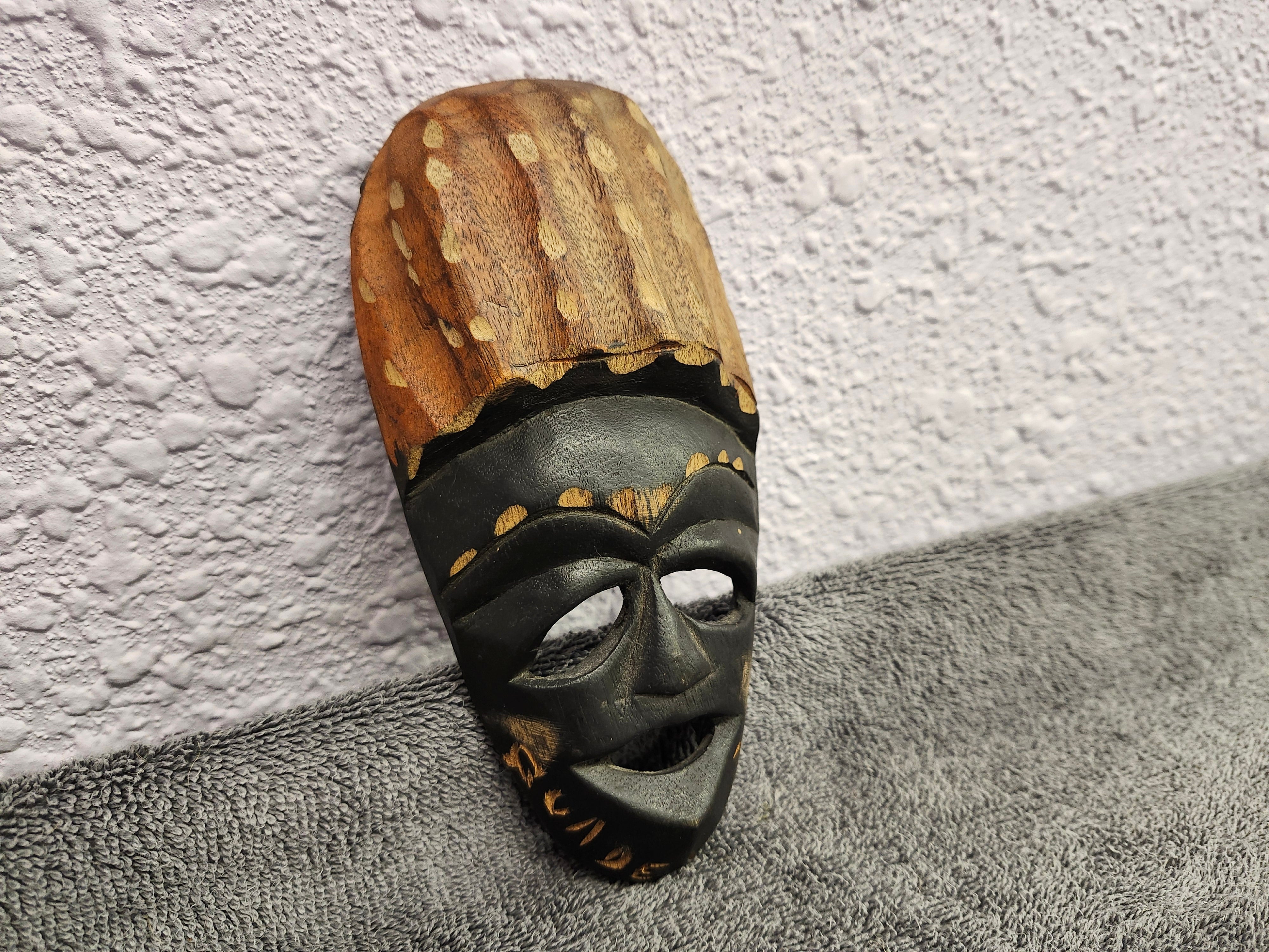 Wall art mask