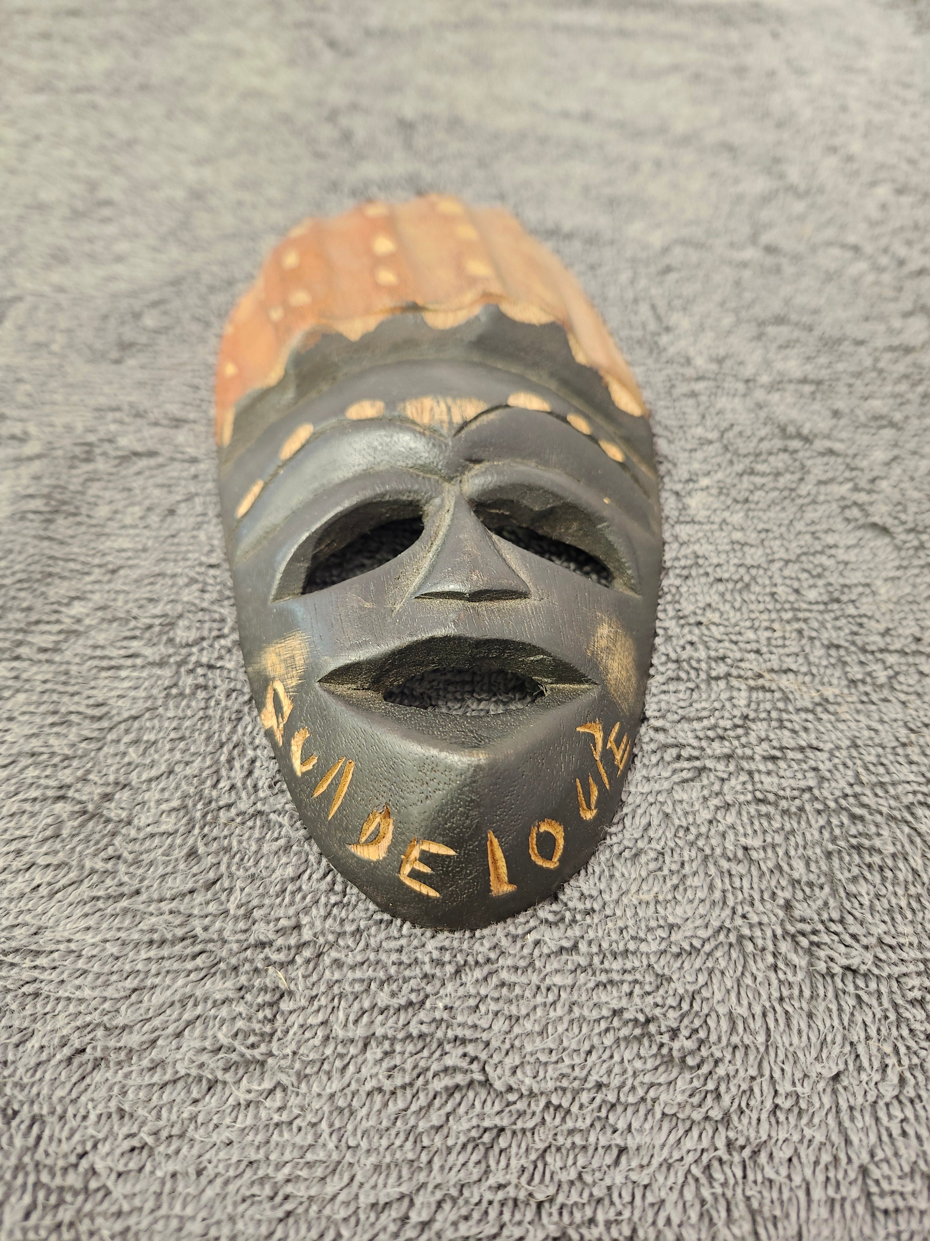 Wall art mask
