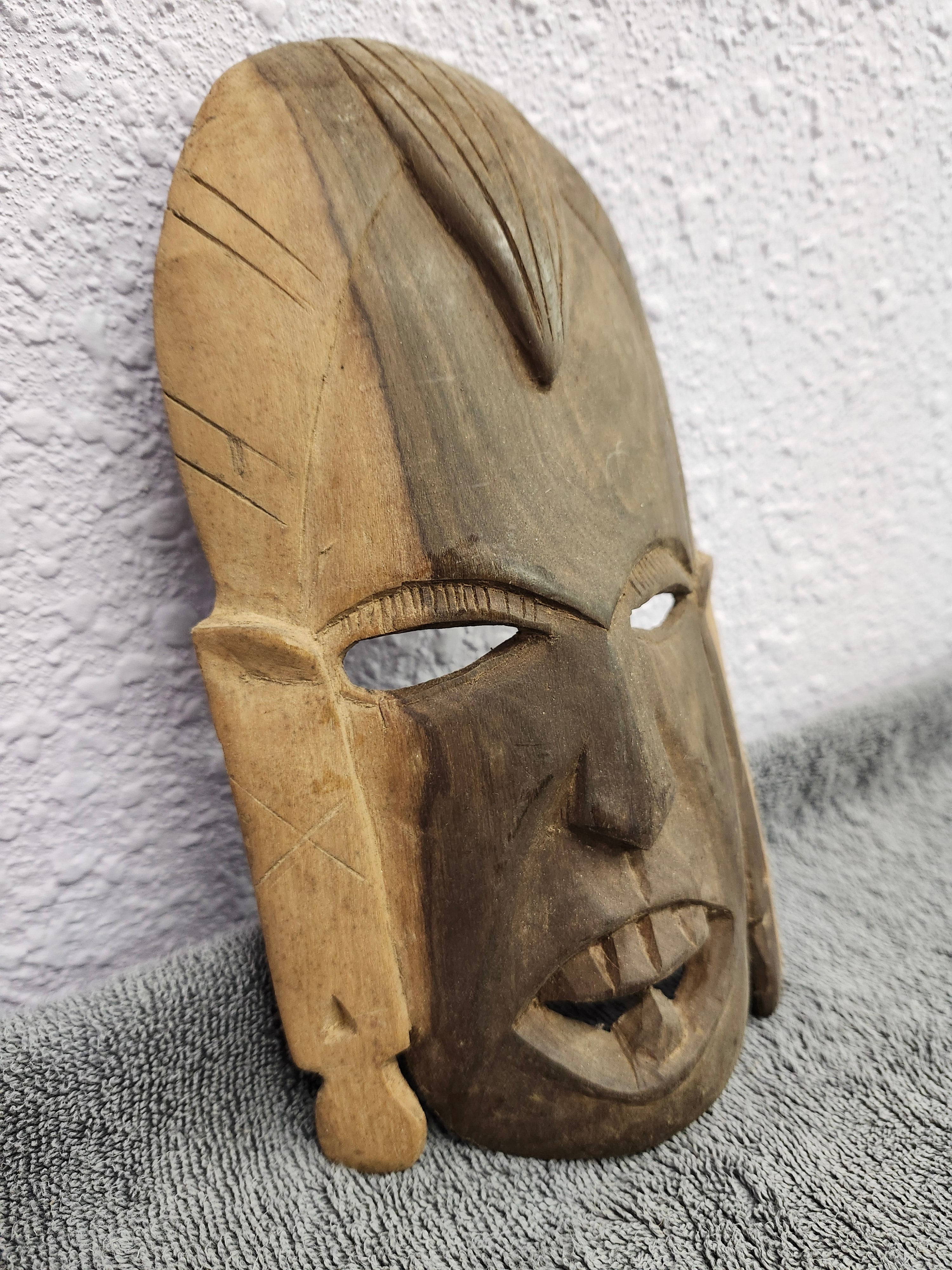 Wall art mask