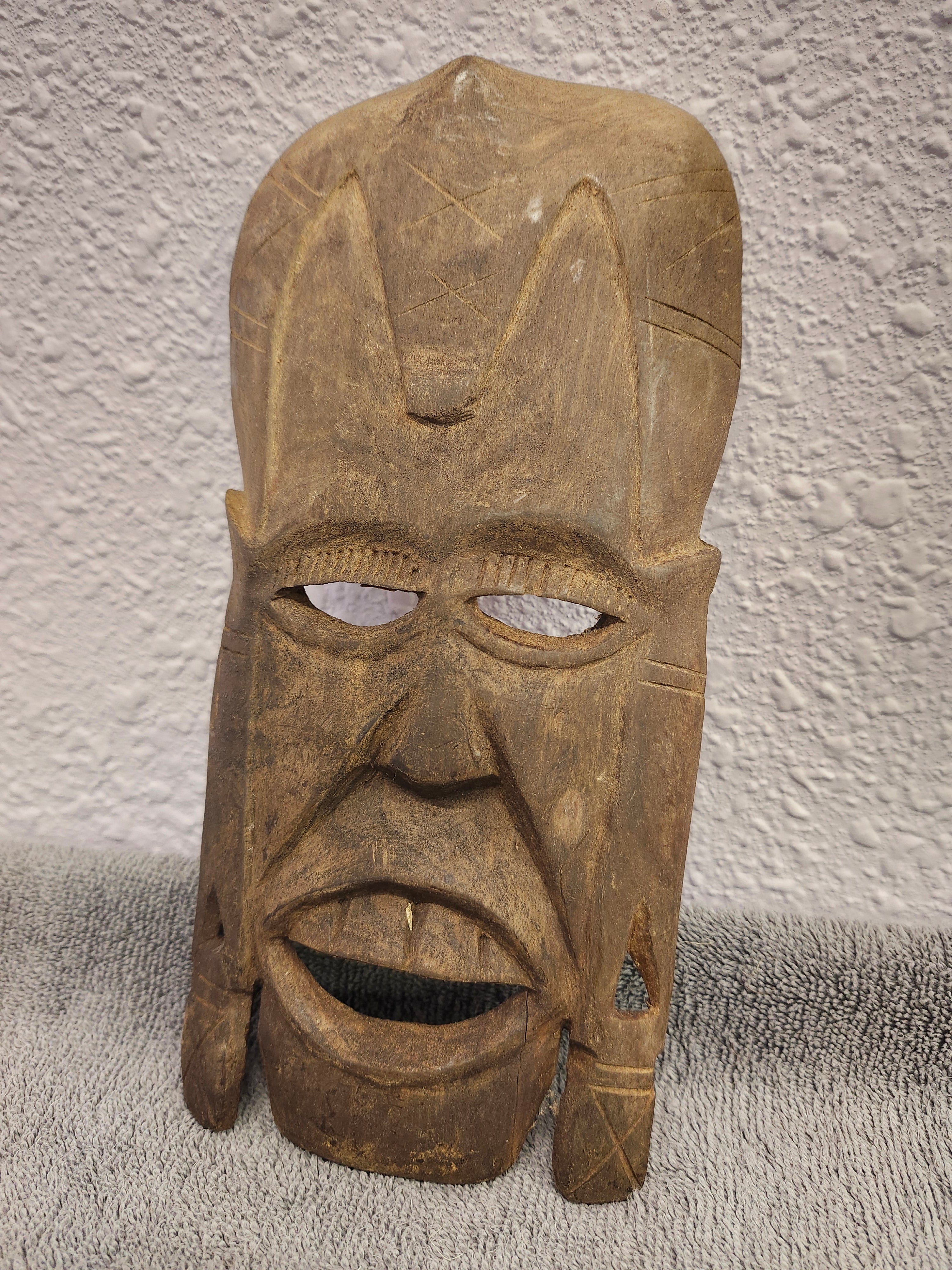 Wall art mask