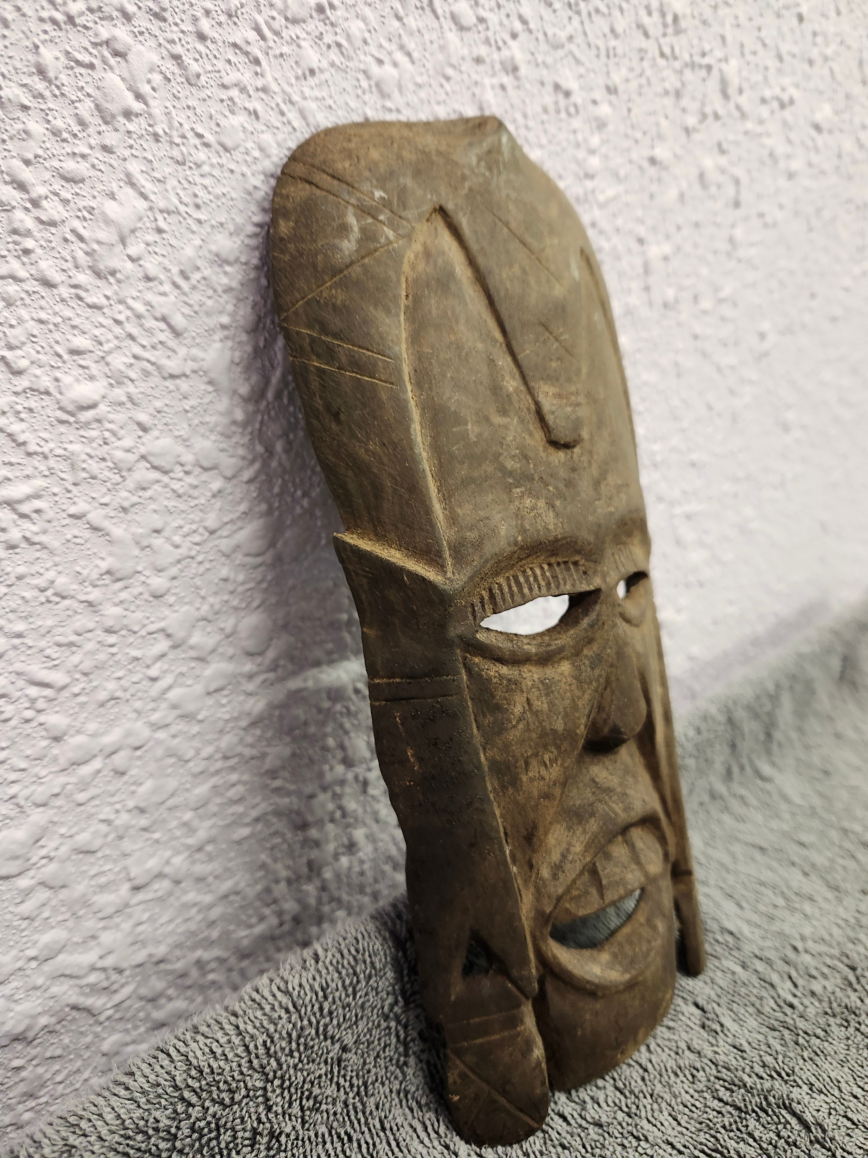Wall art mask