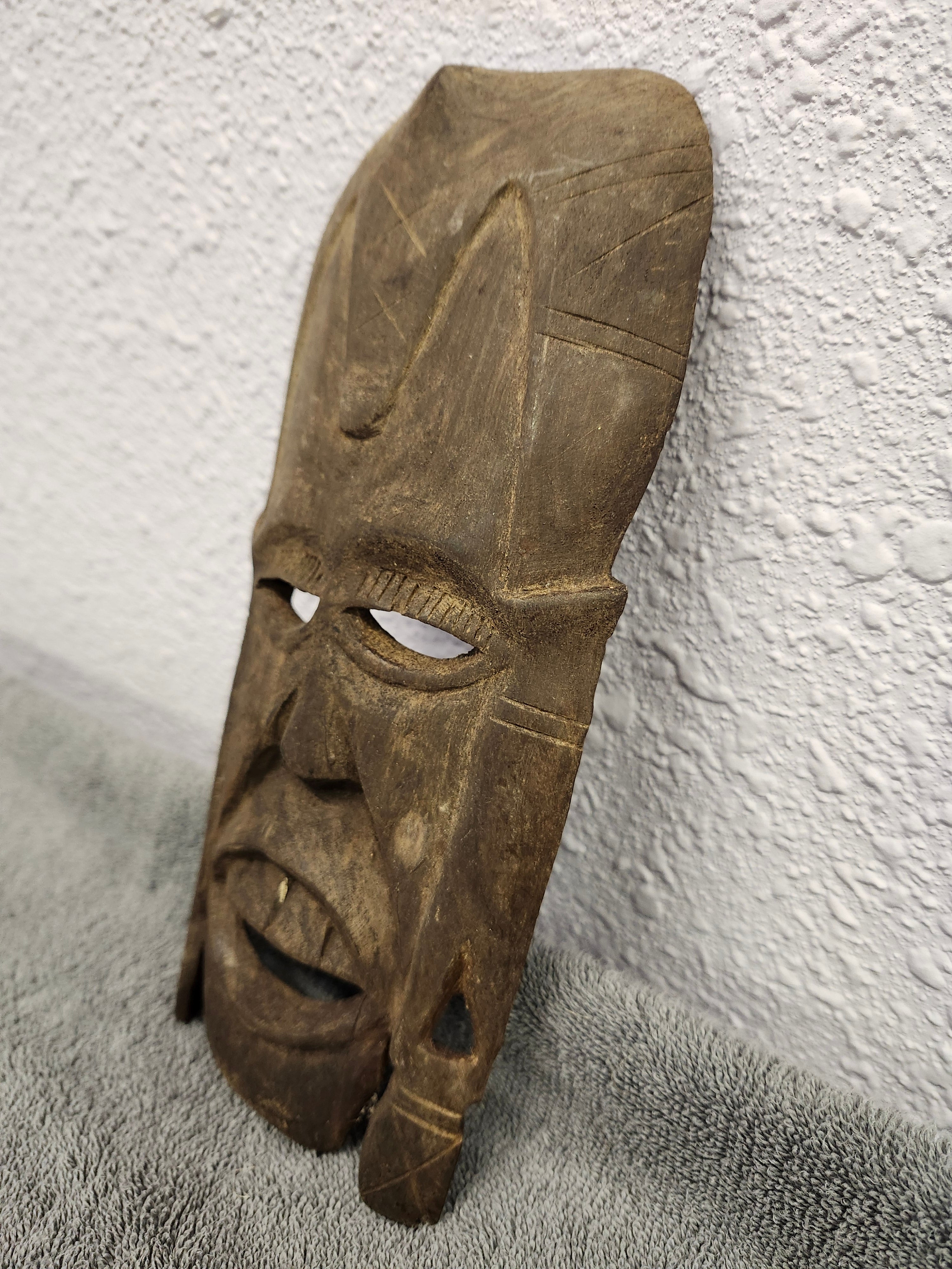 Wall art mask
