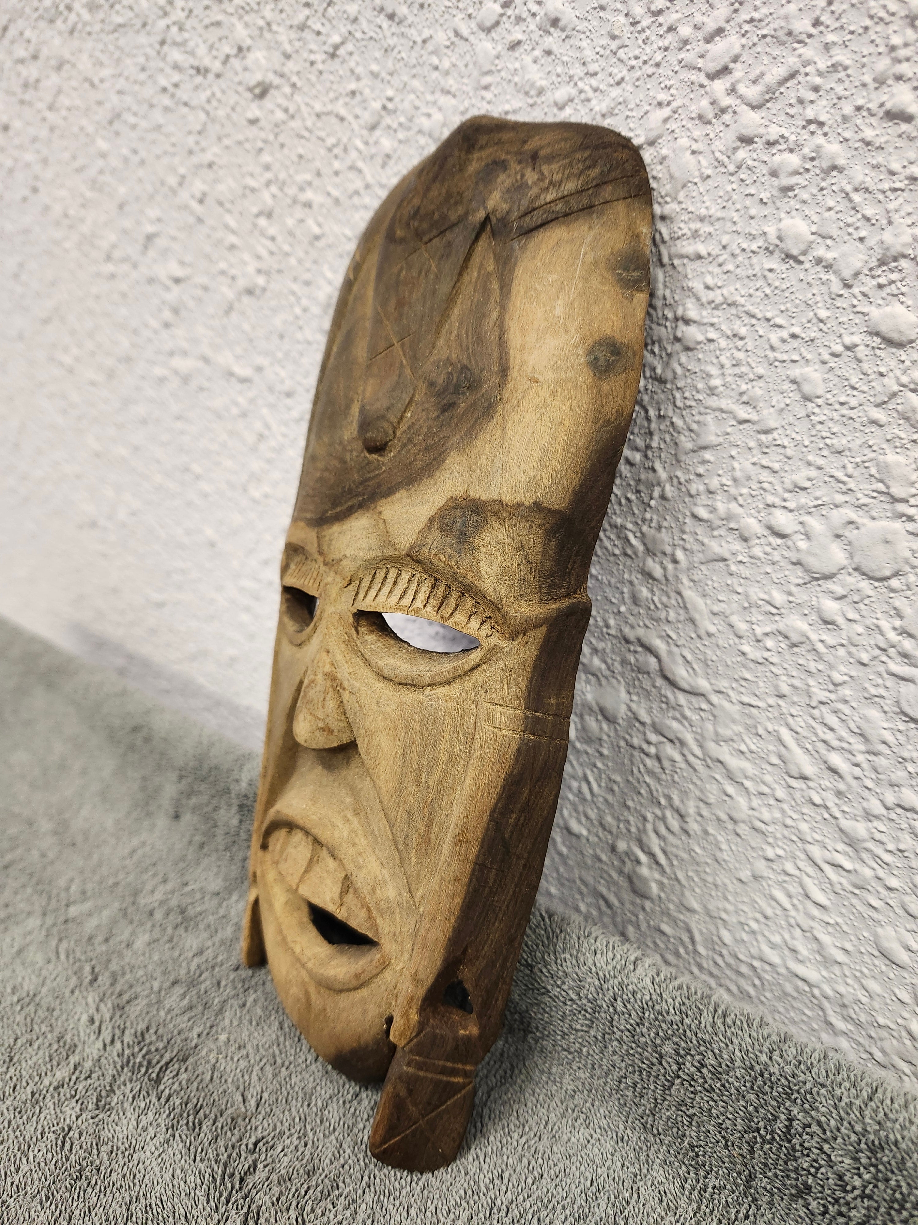 Wall art mask