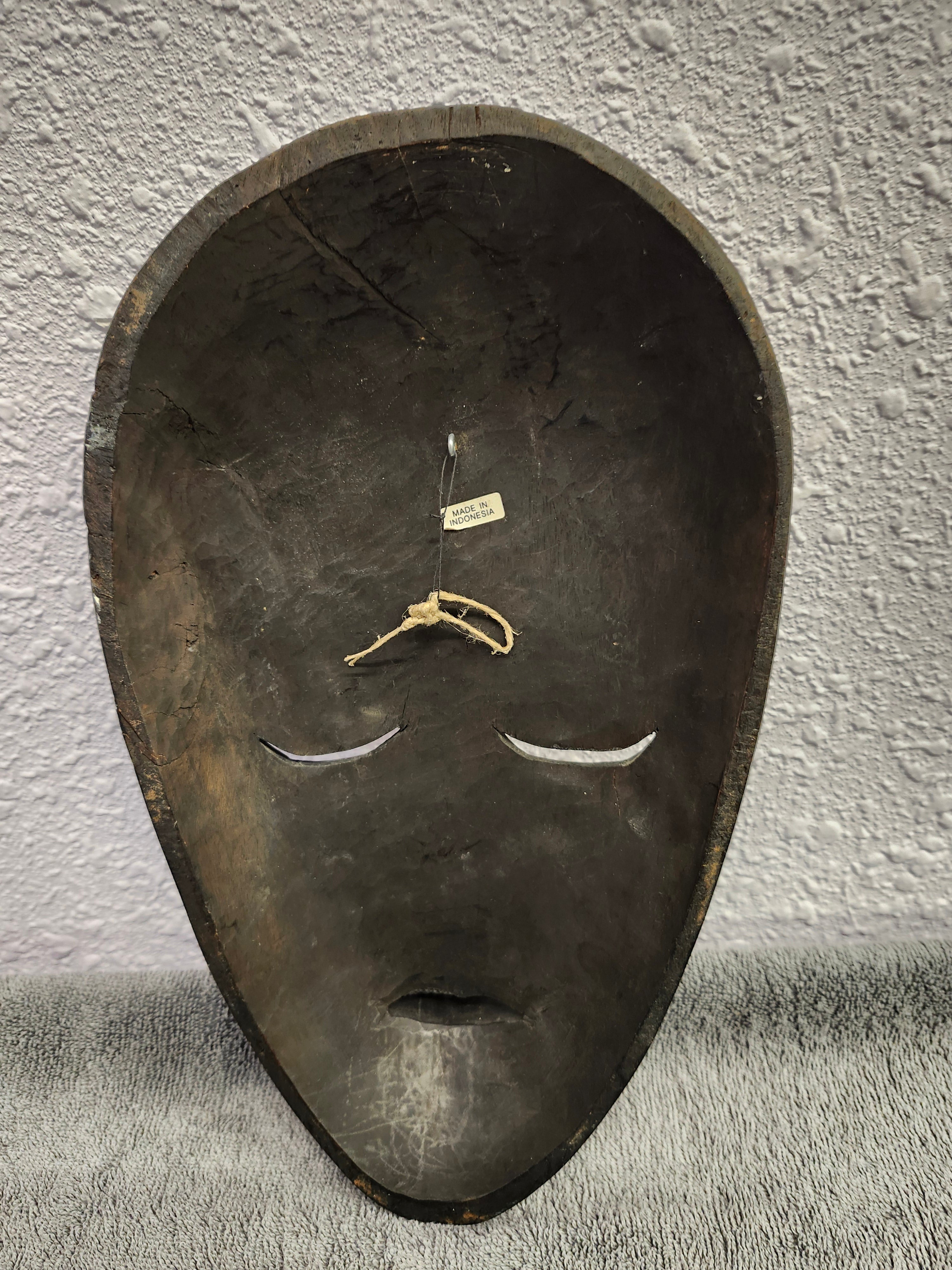 Wall art mask
