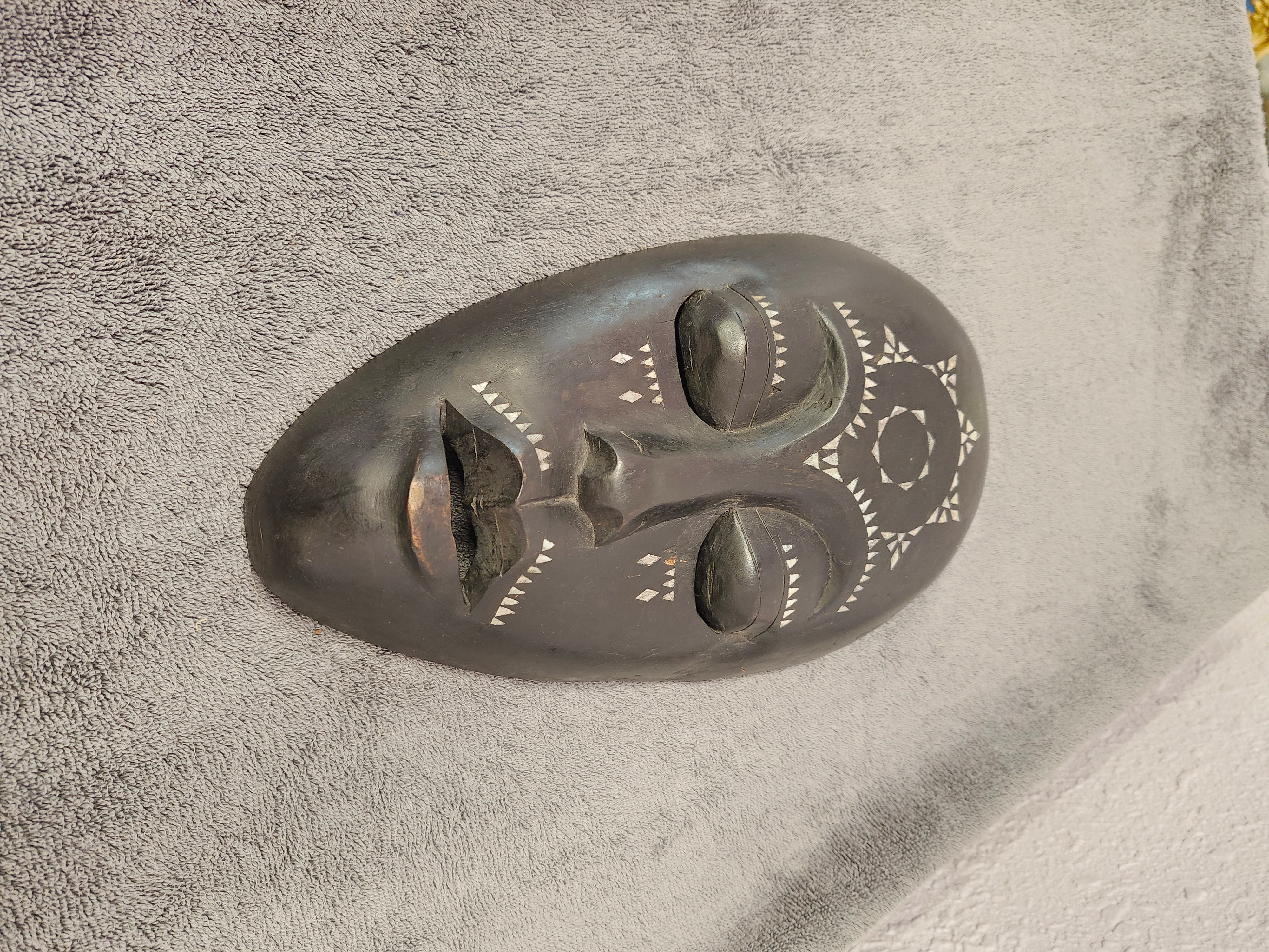 Wall art mask