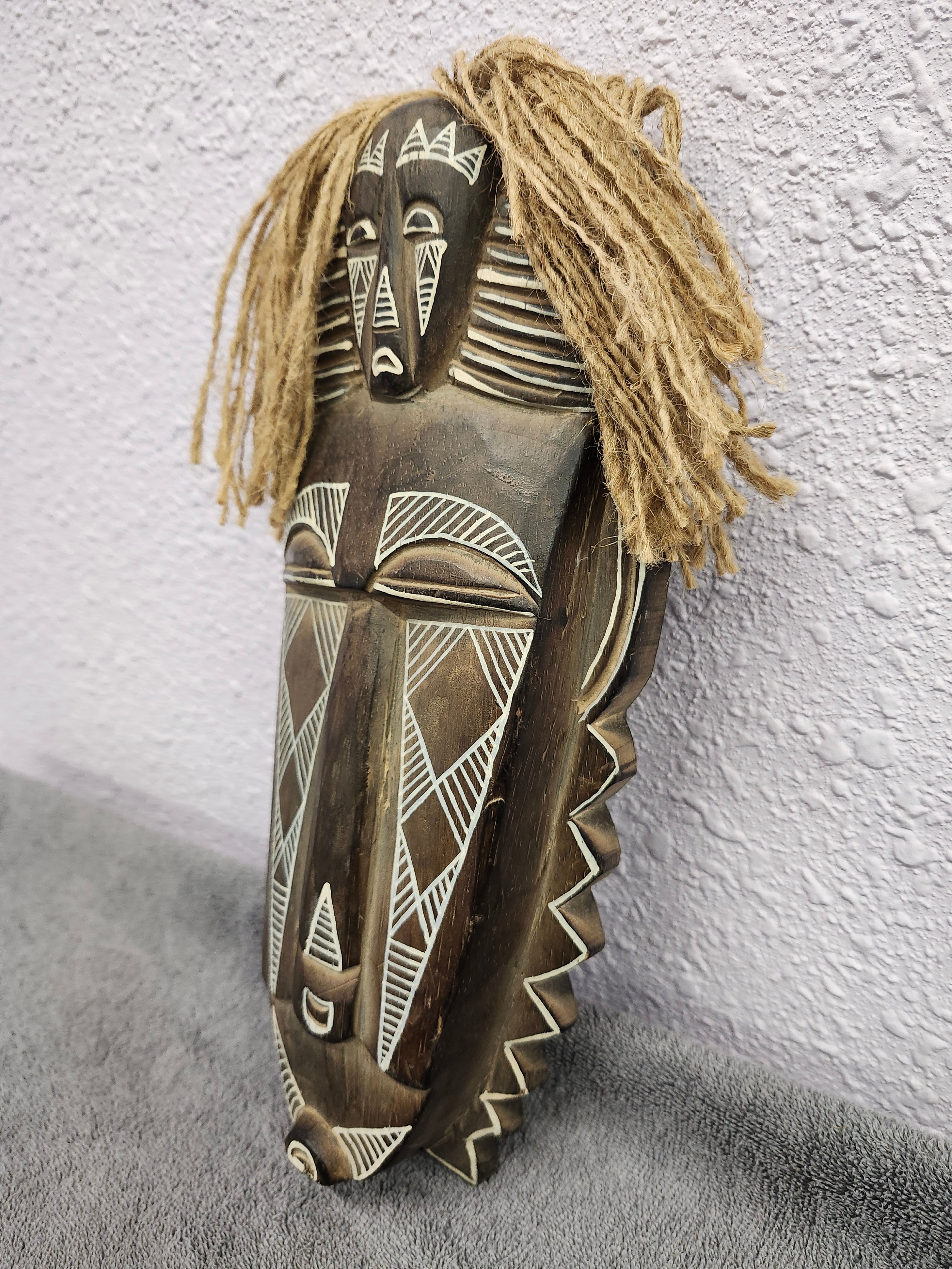 Large mask Wall art