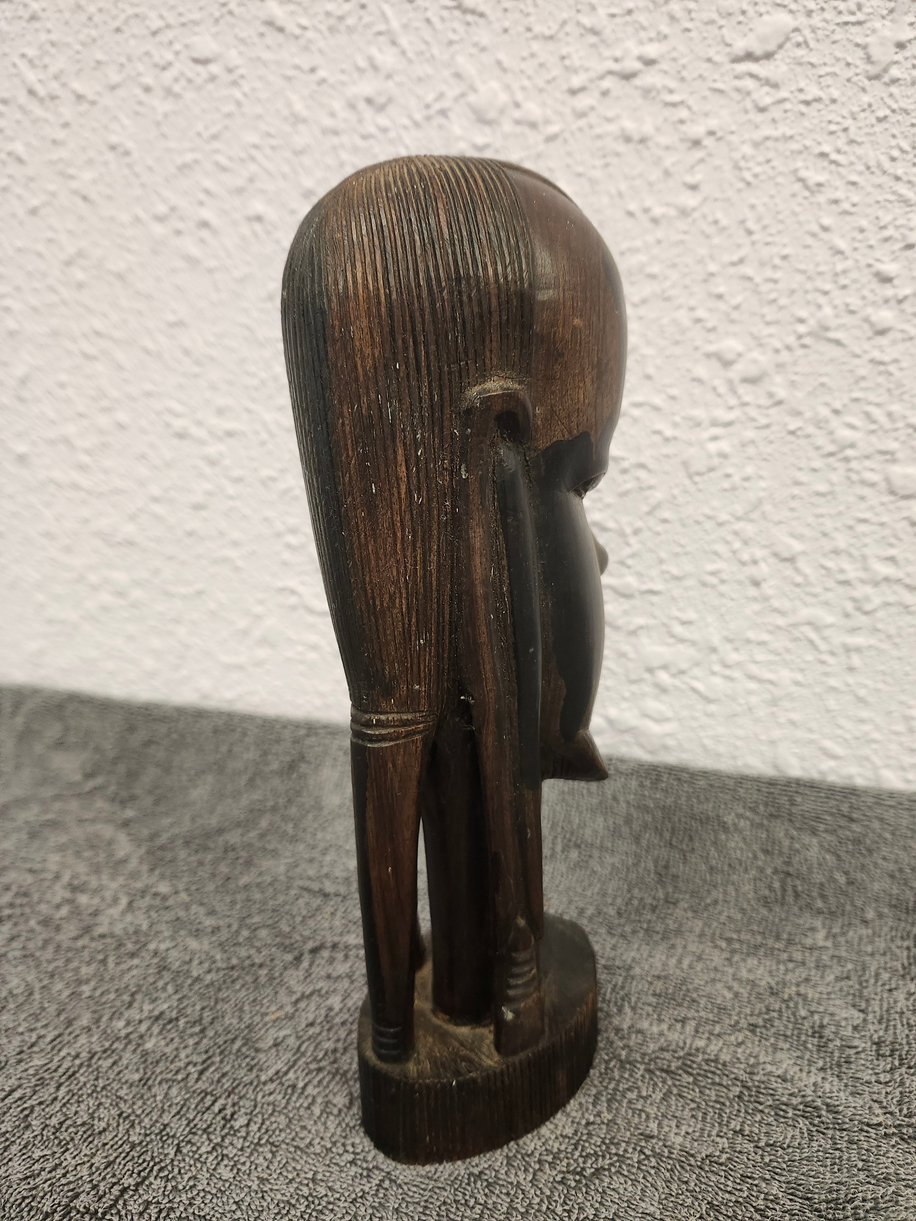 Decorative accent