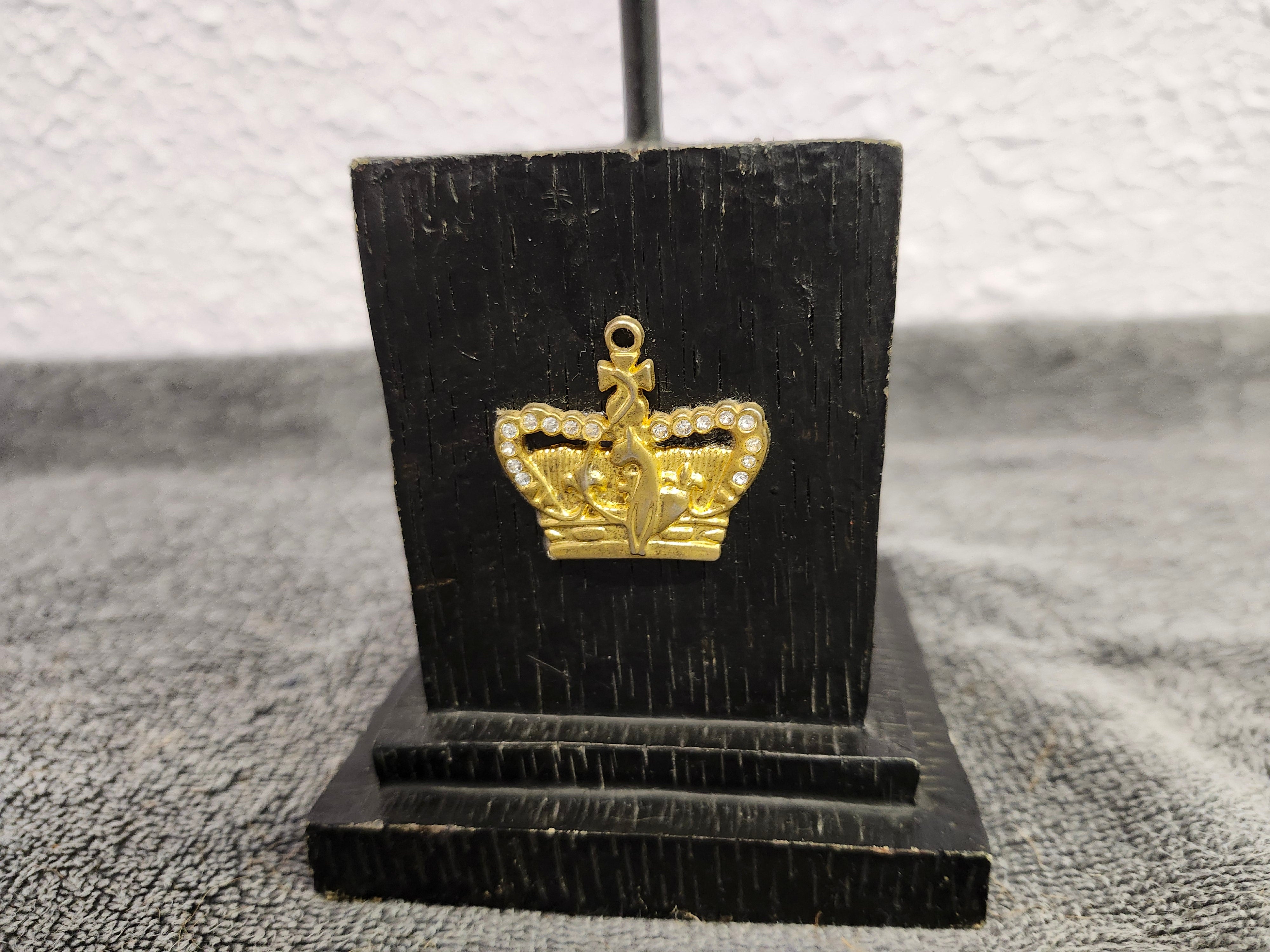Decorative accent single candle holder
