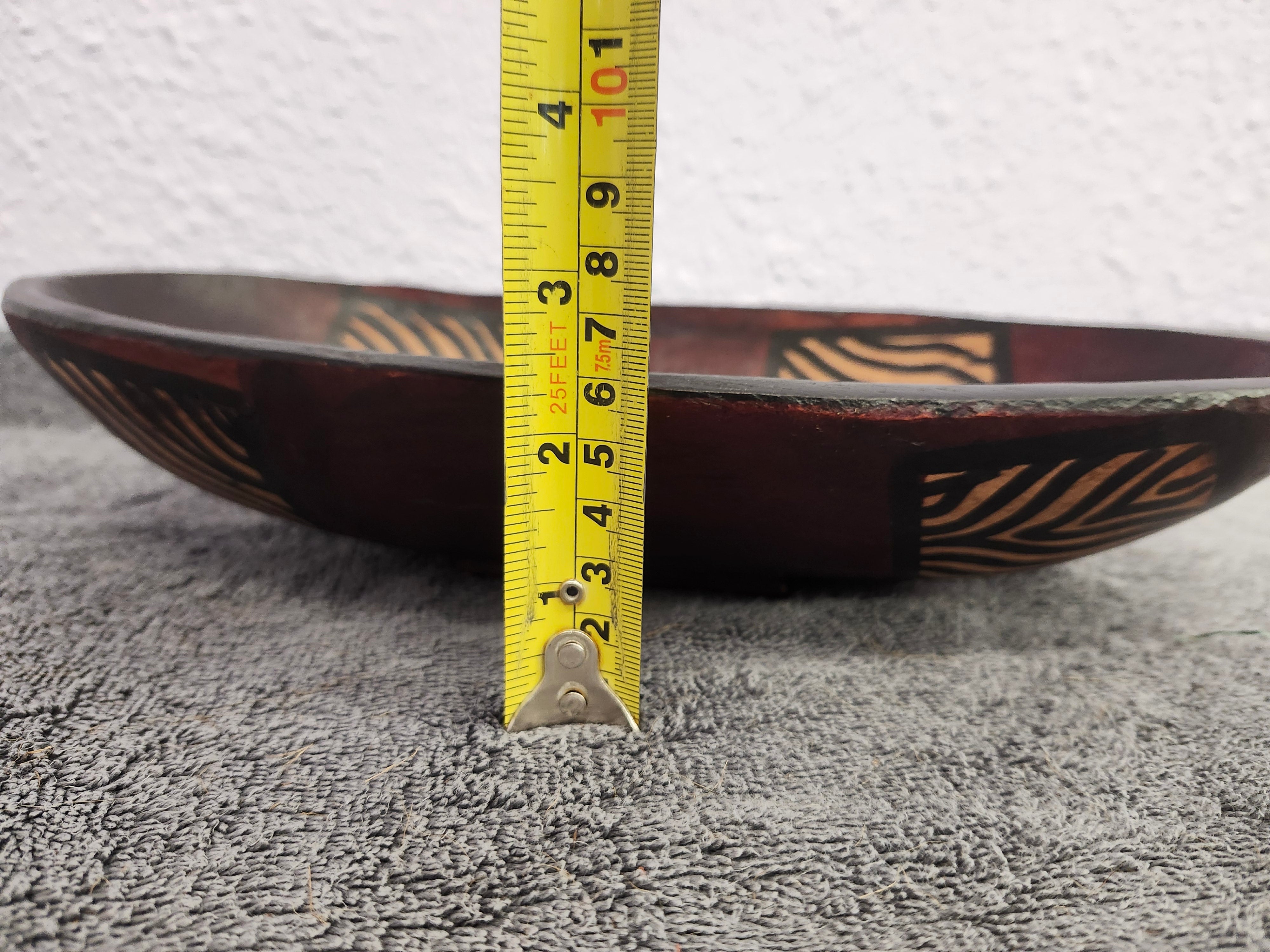 Decorative accent wood bowl