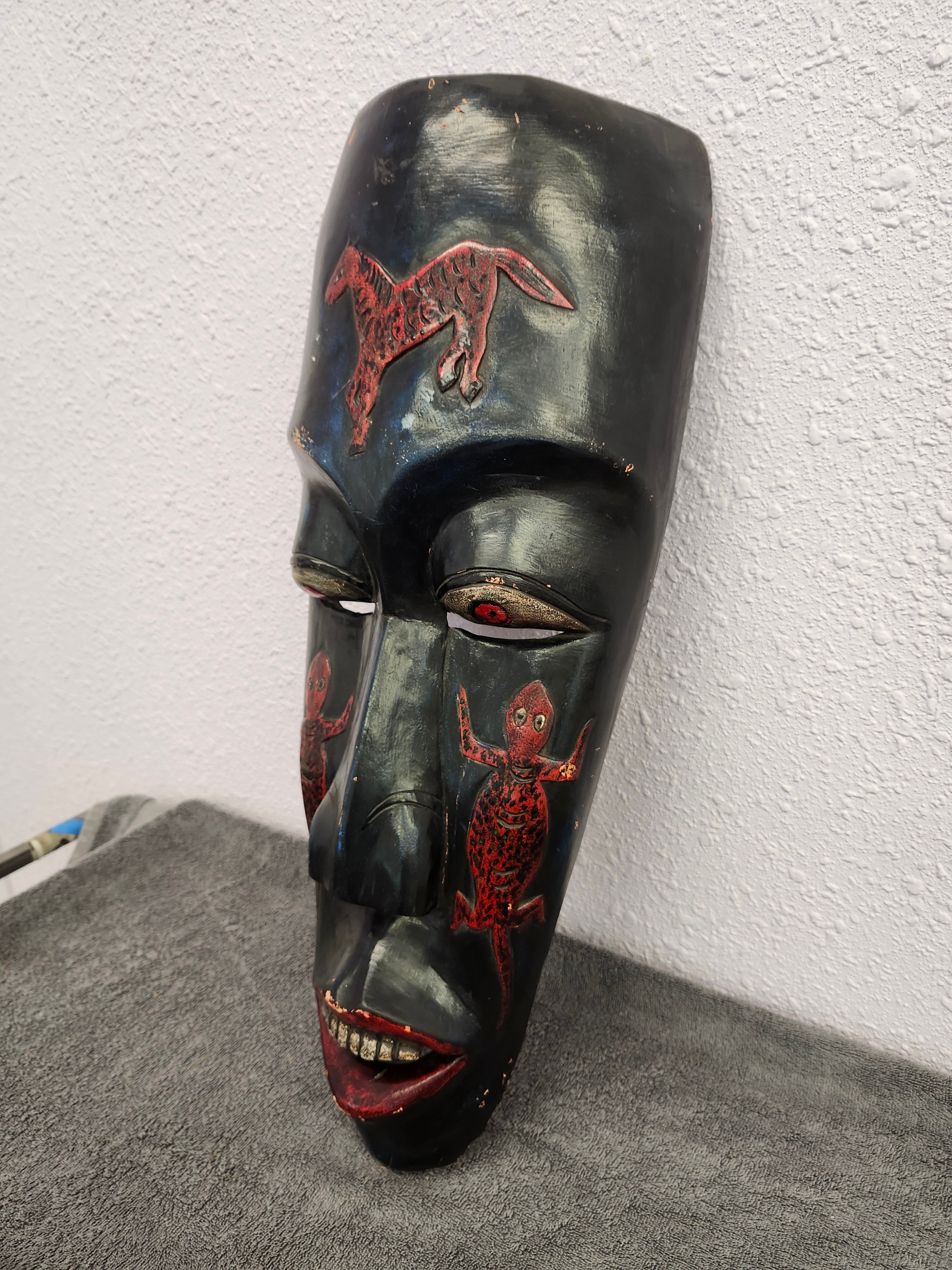 Large wall art mask