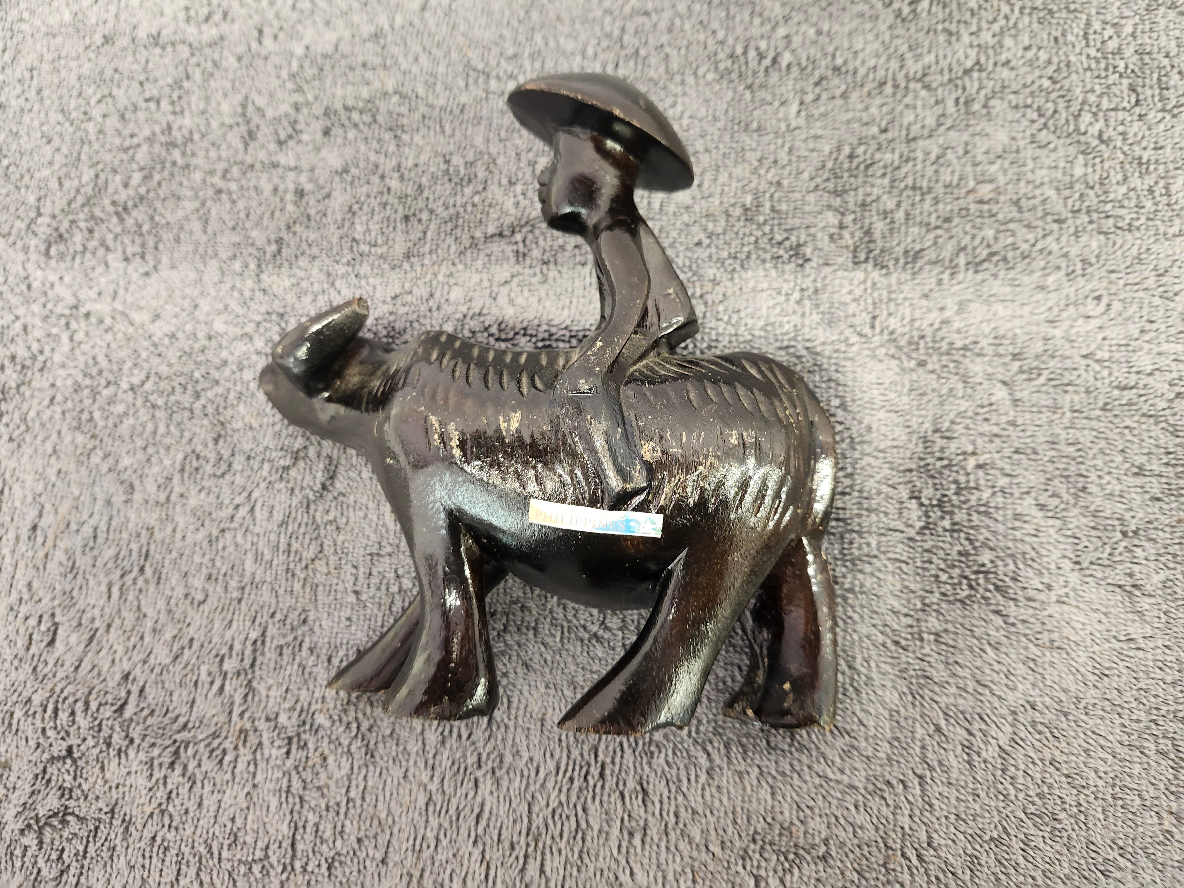 Decorative accent hand made