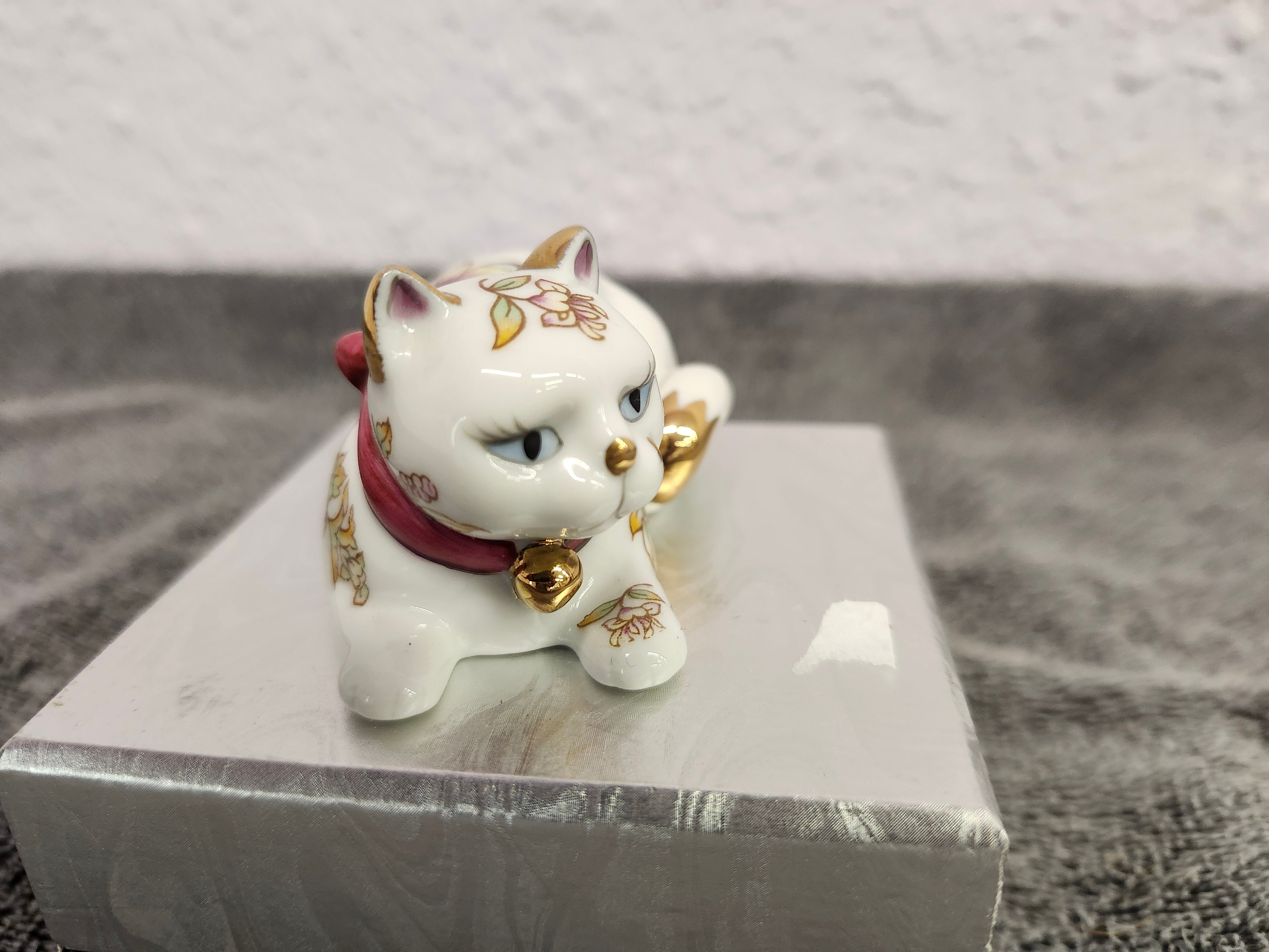Franklin mint collection cat
