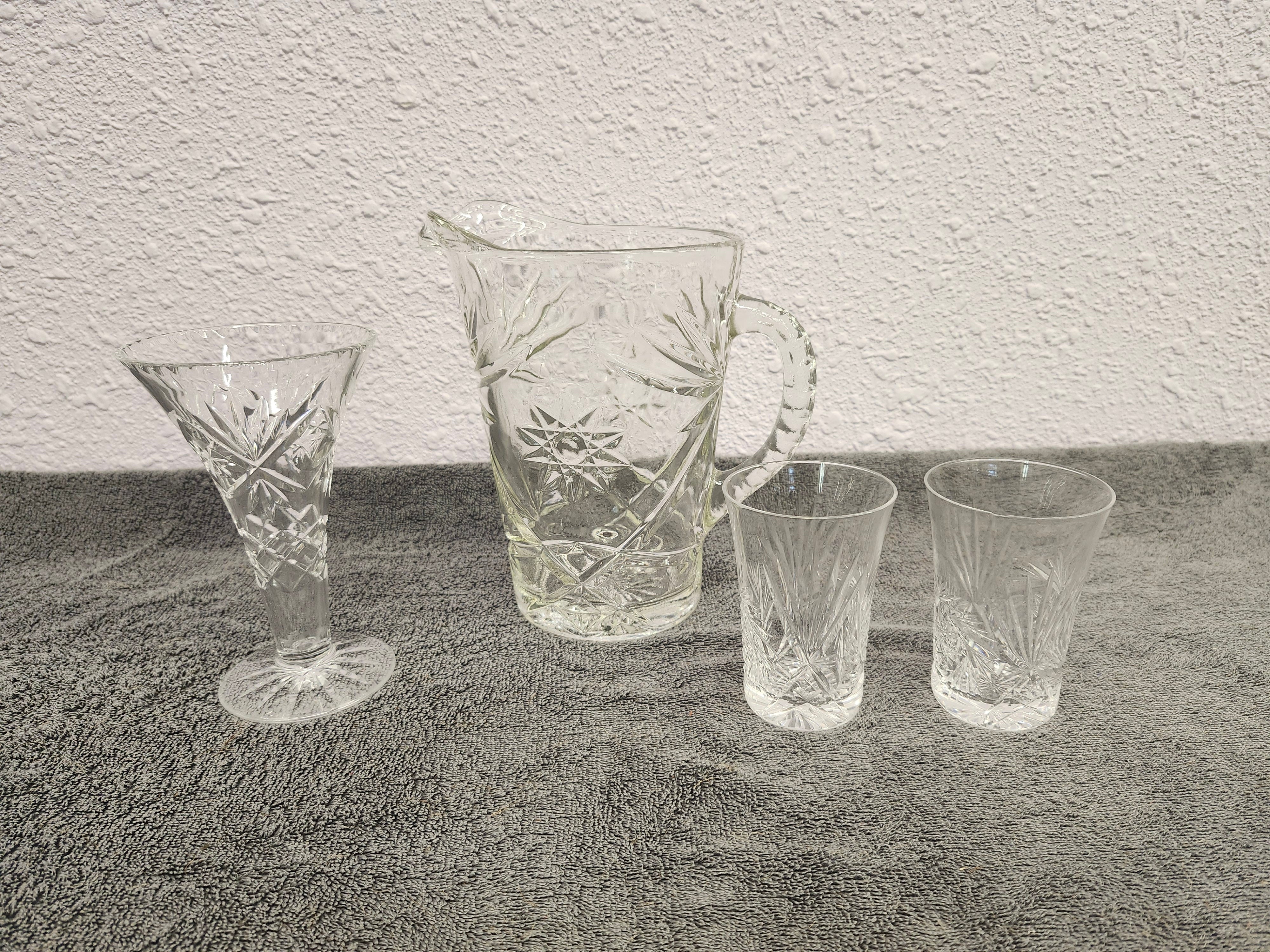 Anchor Hockings pitcher. Price is for all 4 pieces