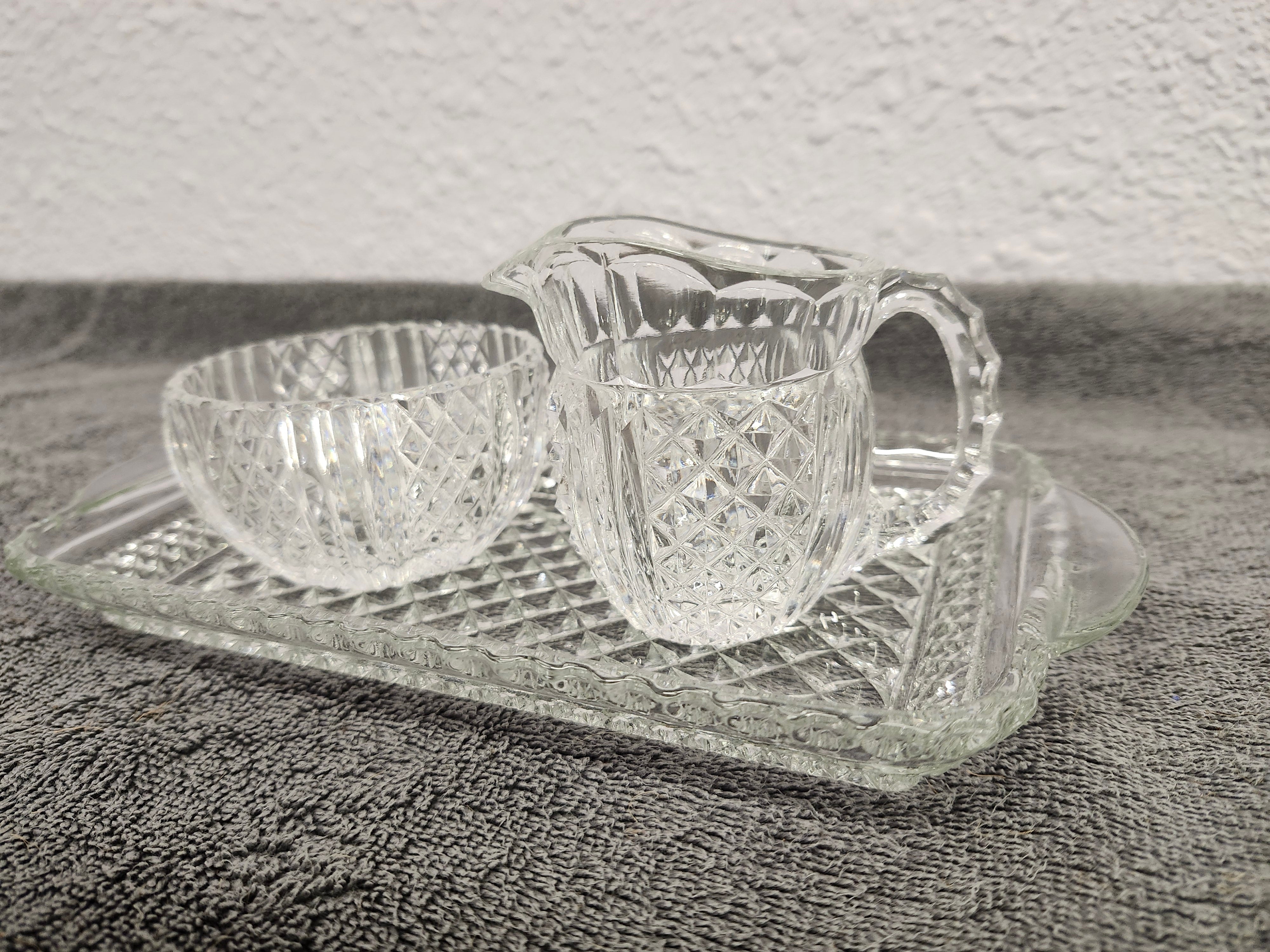 MCM diamond cut clear crystal cream & sugar set