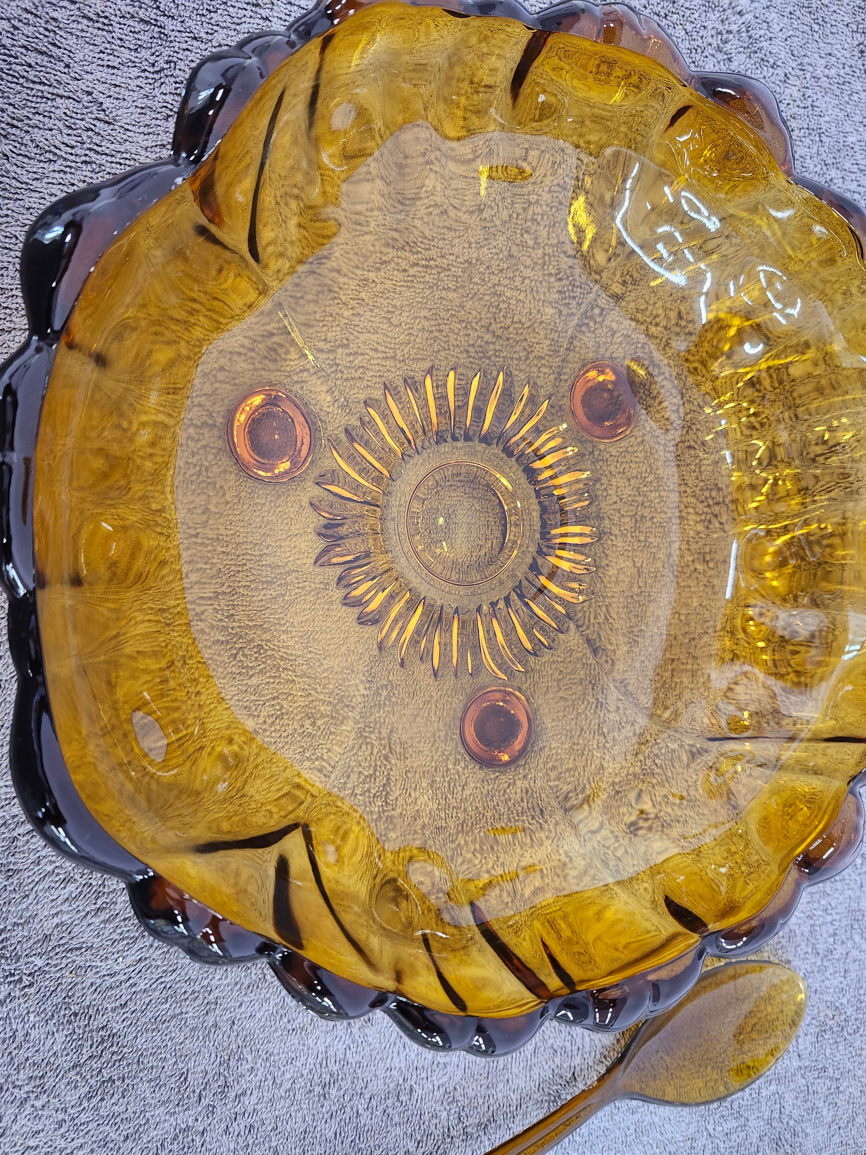MCM Amber fruit or salad bowl with spoons