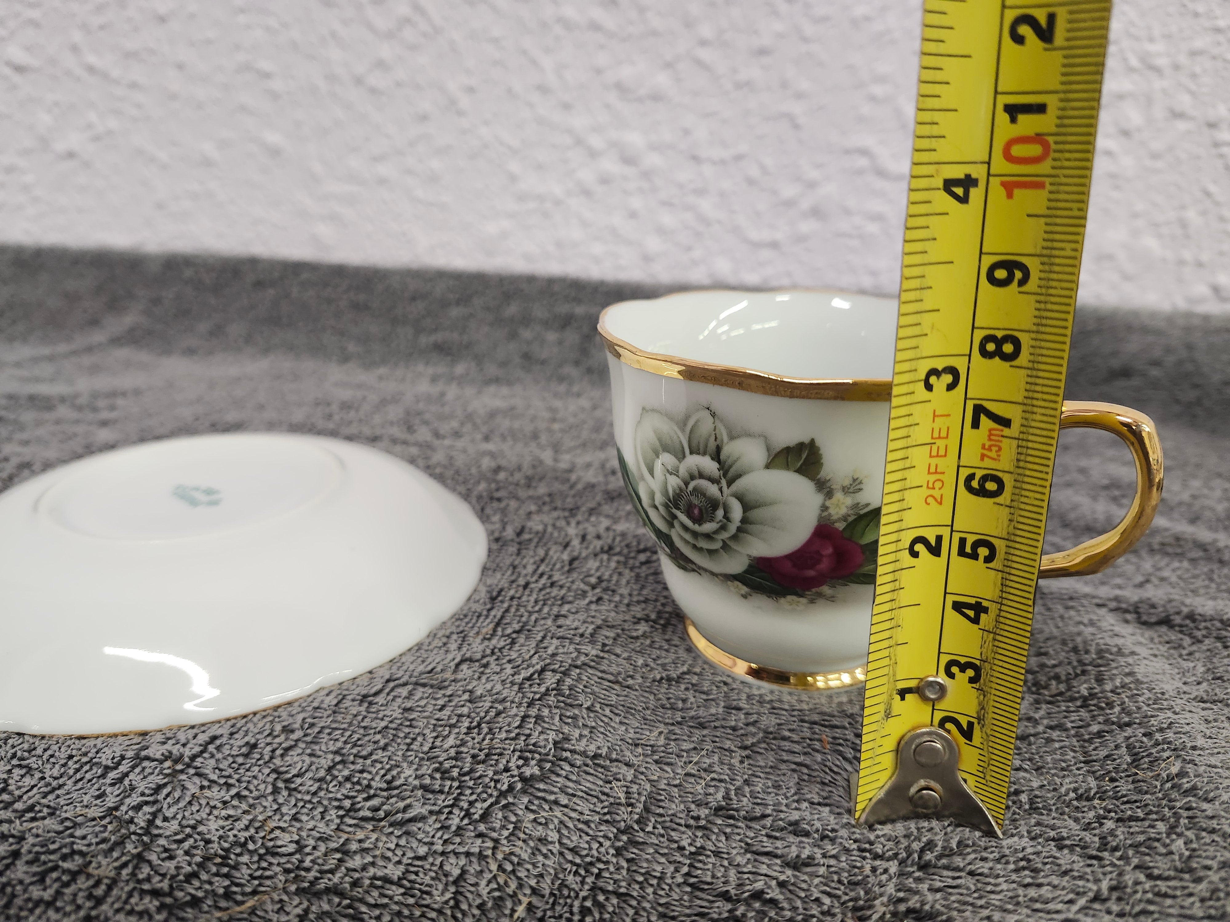 Cup & saucer