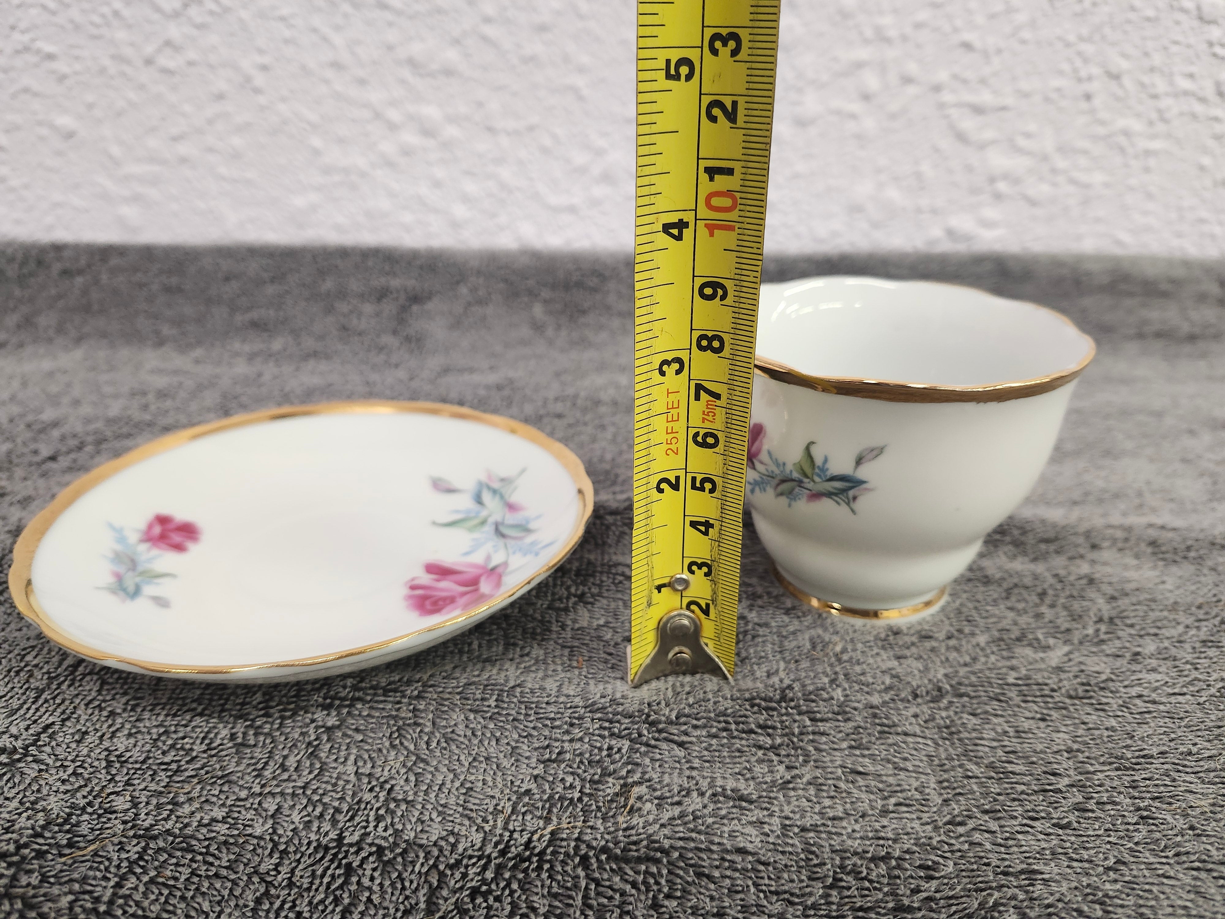Tea cup & saucer