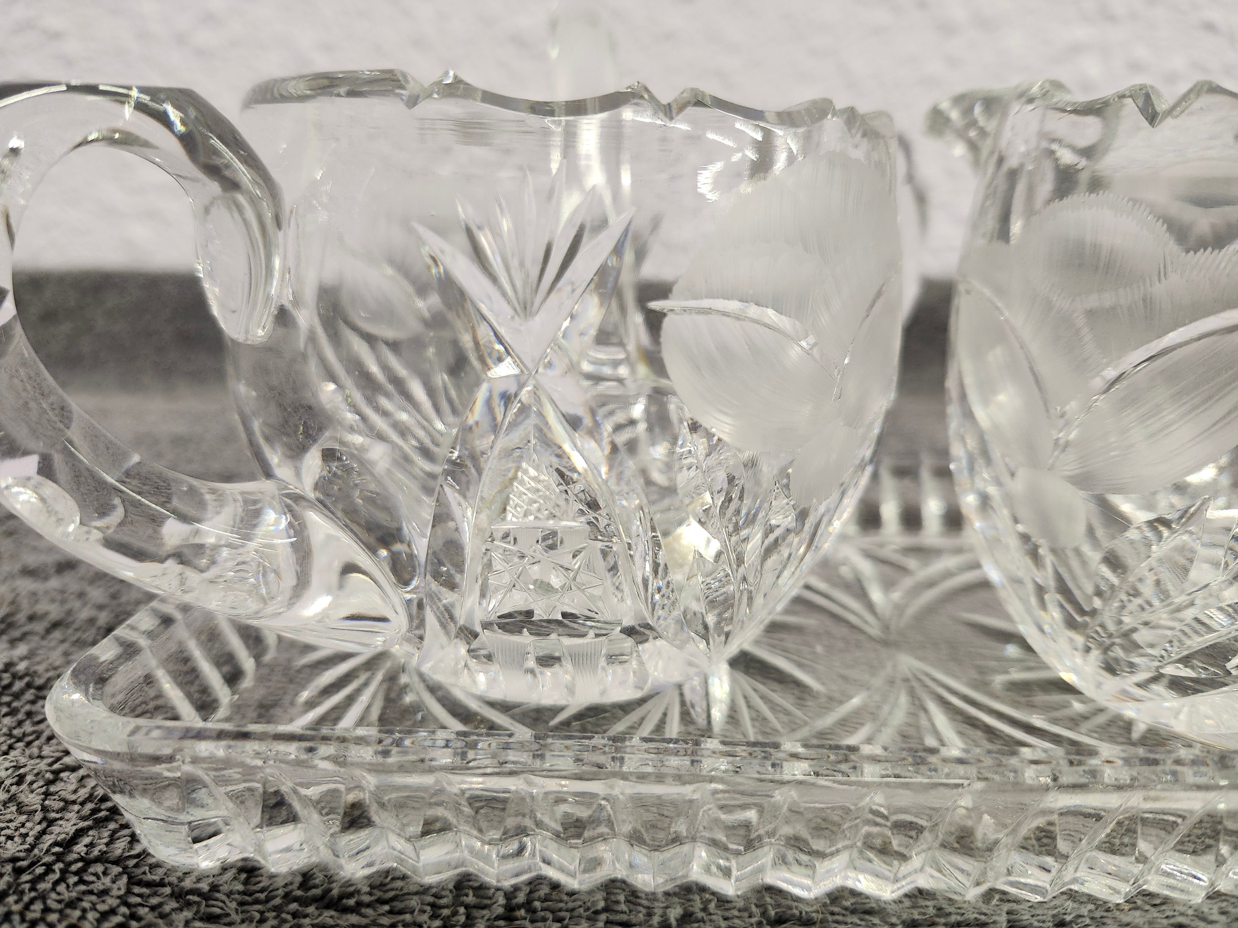 Cream & sugar set with glass spoon