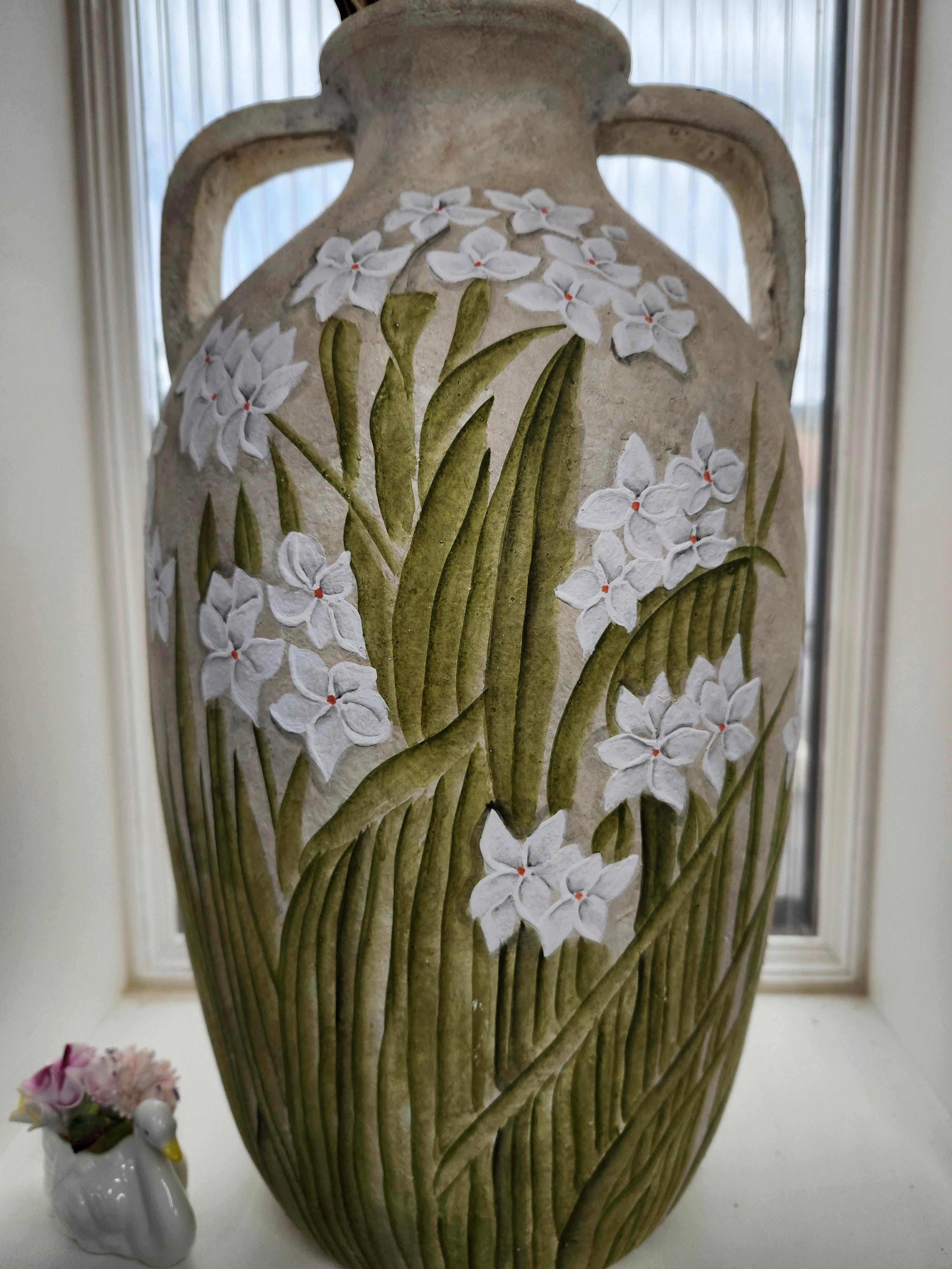Large pottery vase & fake flowers