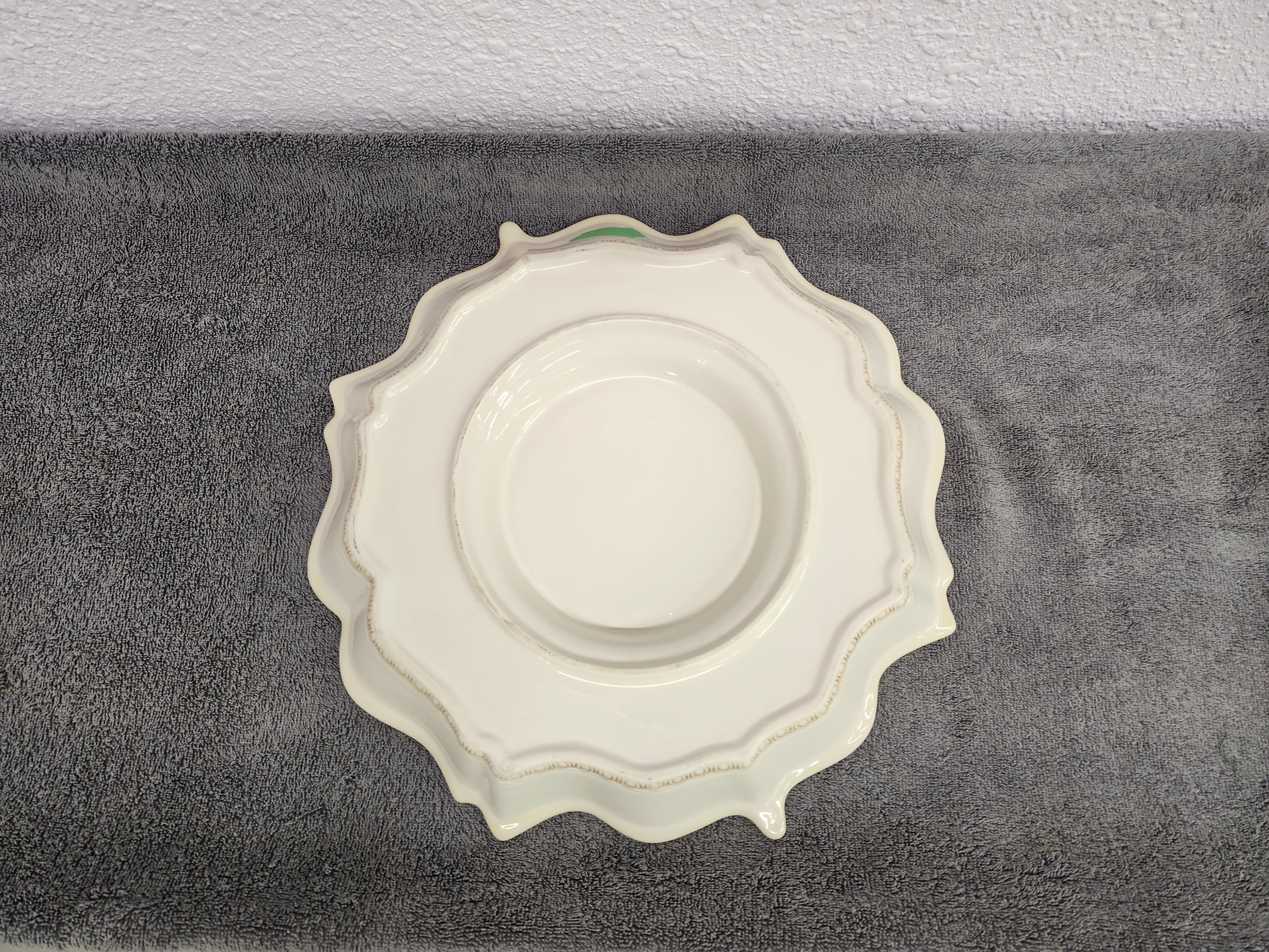 Serving platter