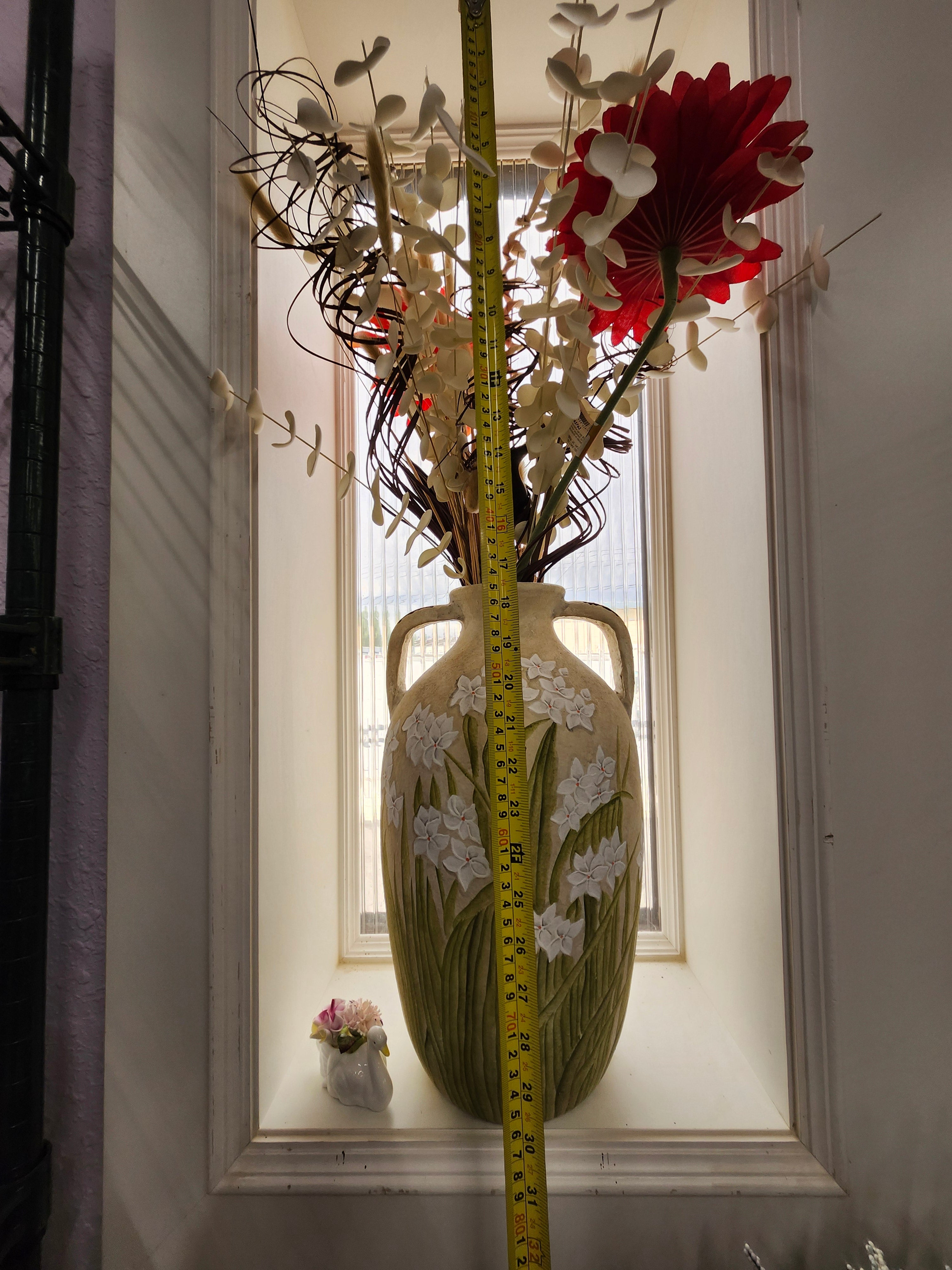 Large pottery vase & fake flowers