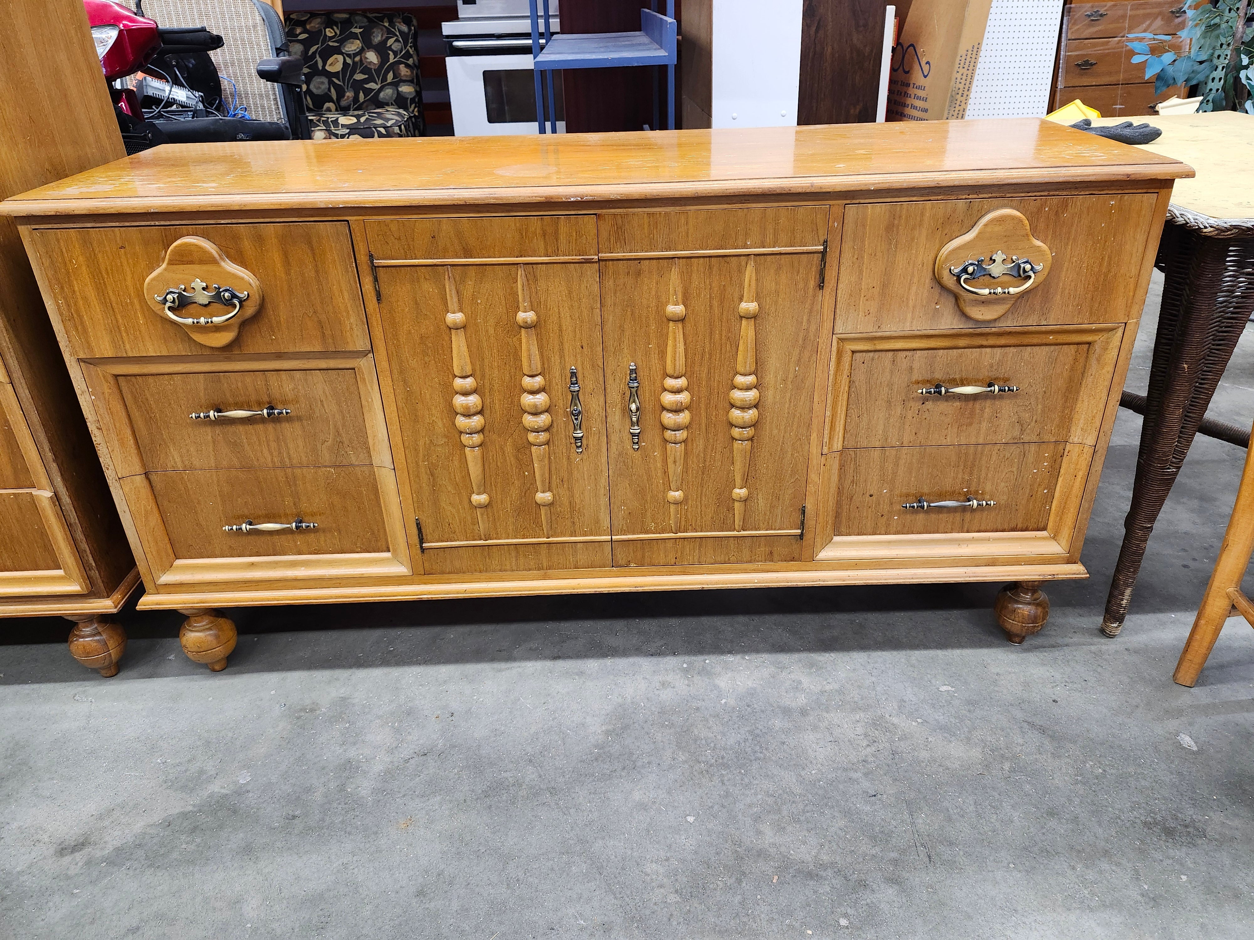 Dresser / buffet