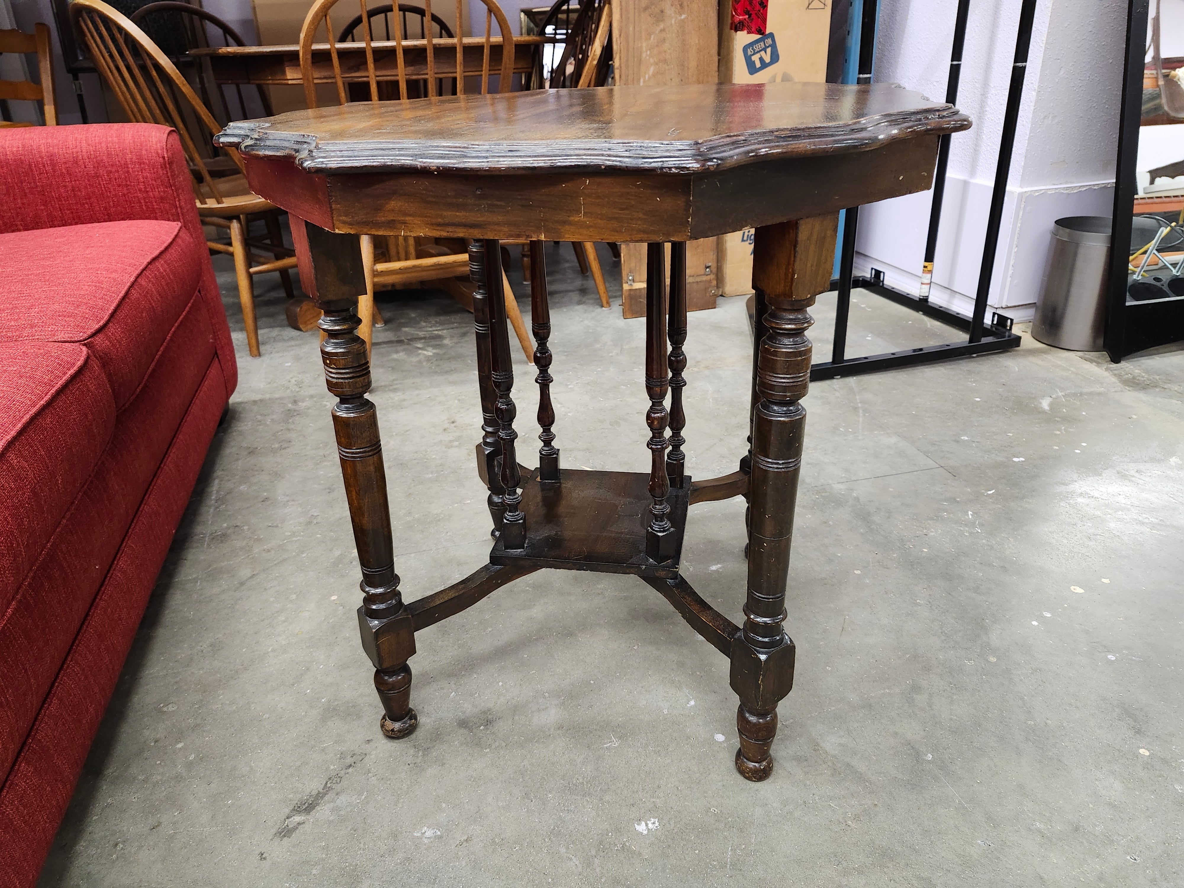 Coffee table/ side table