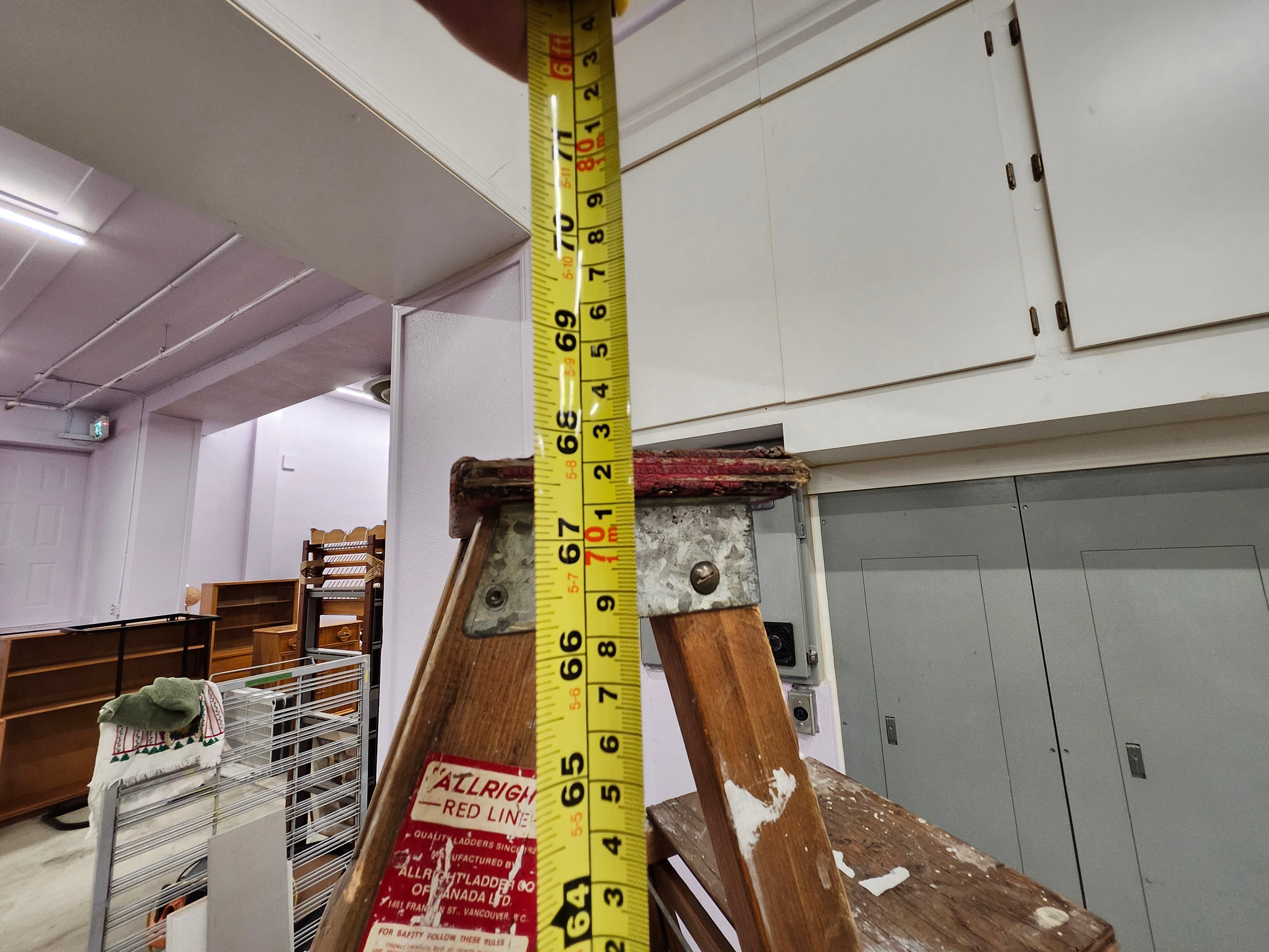 Wood ladder