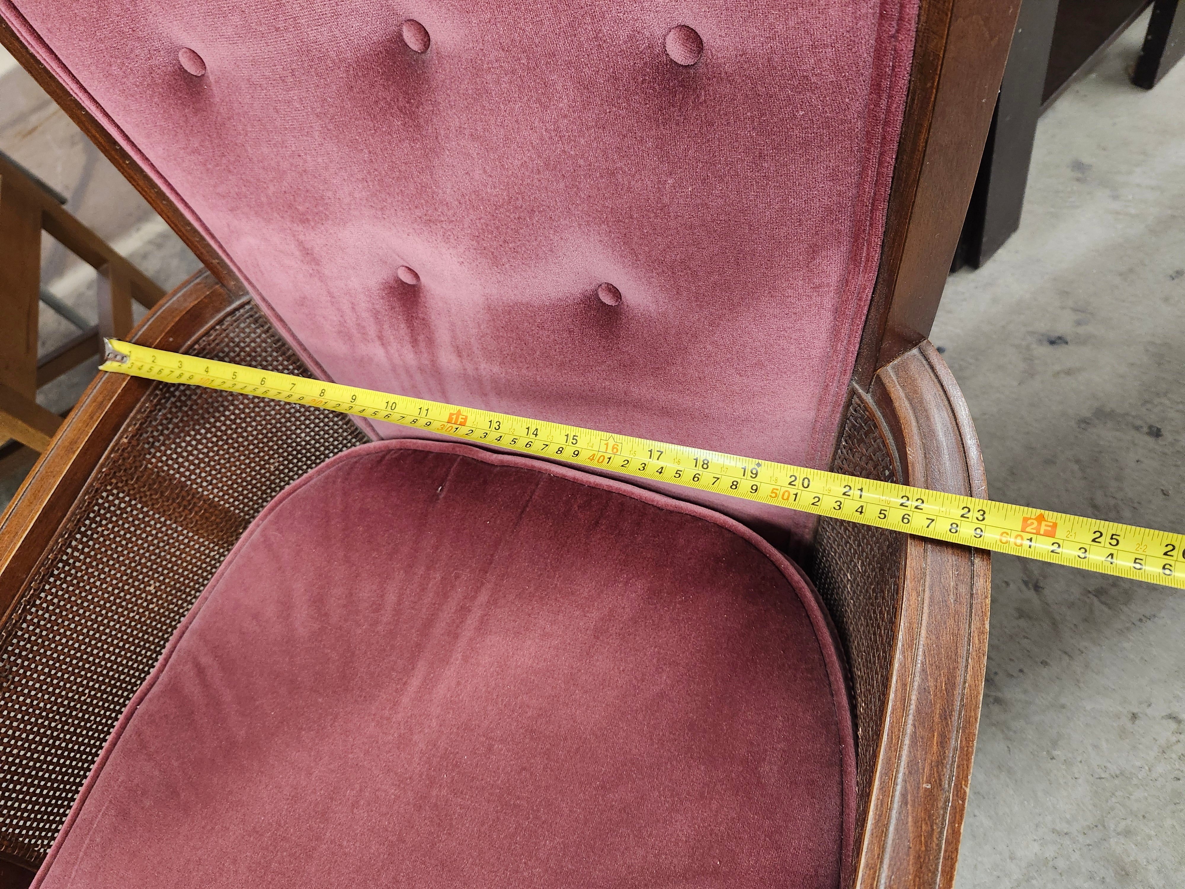 Accent single chair