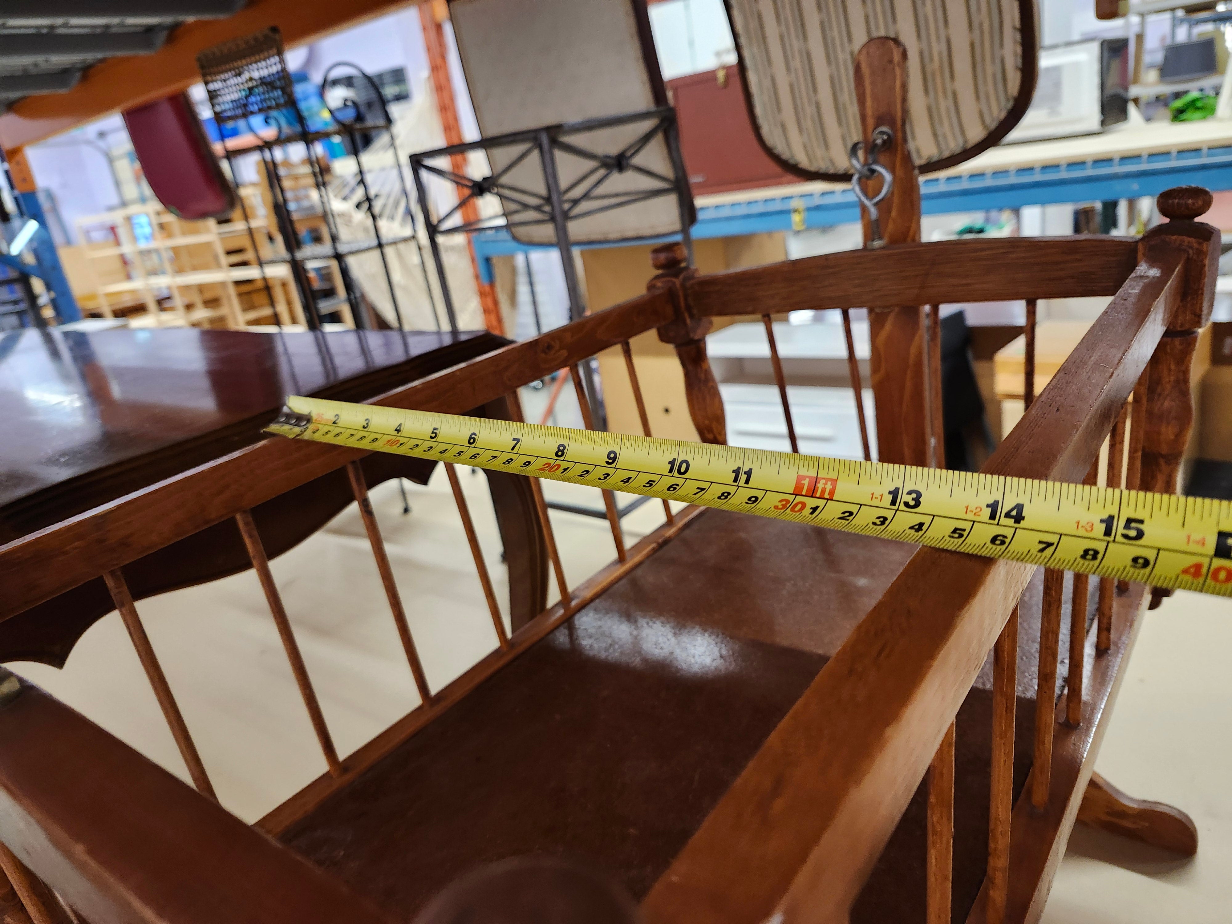 Small Wood cradle
