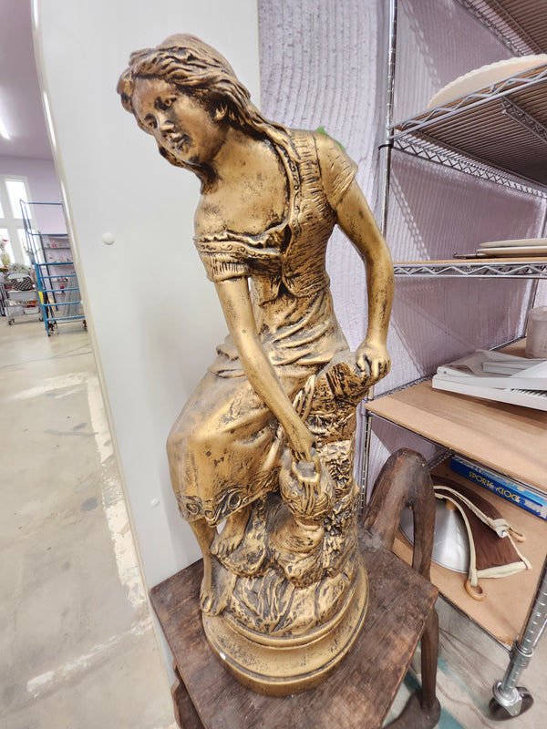Statue