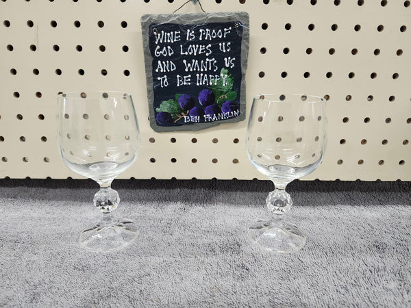 X2 wine glasses & plaque