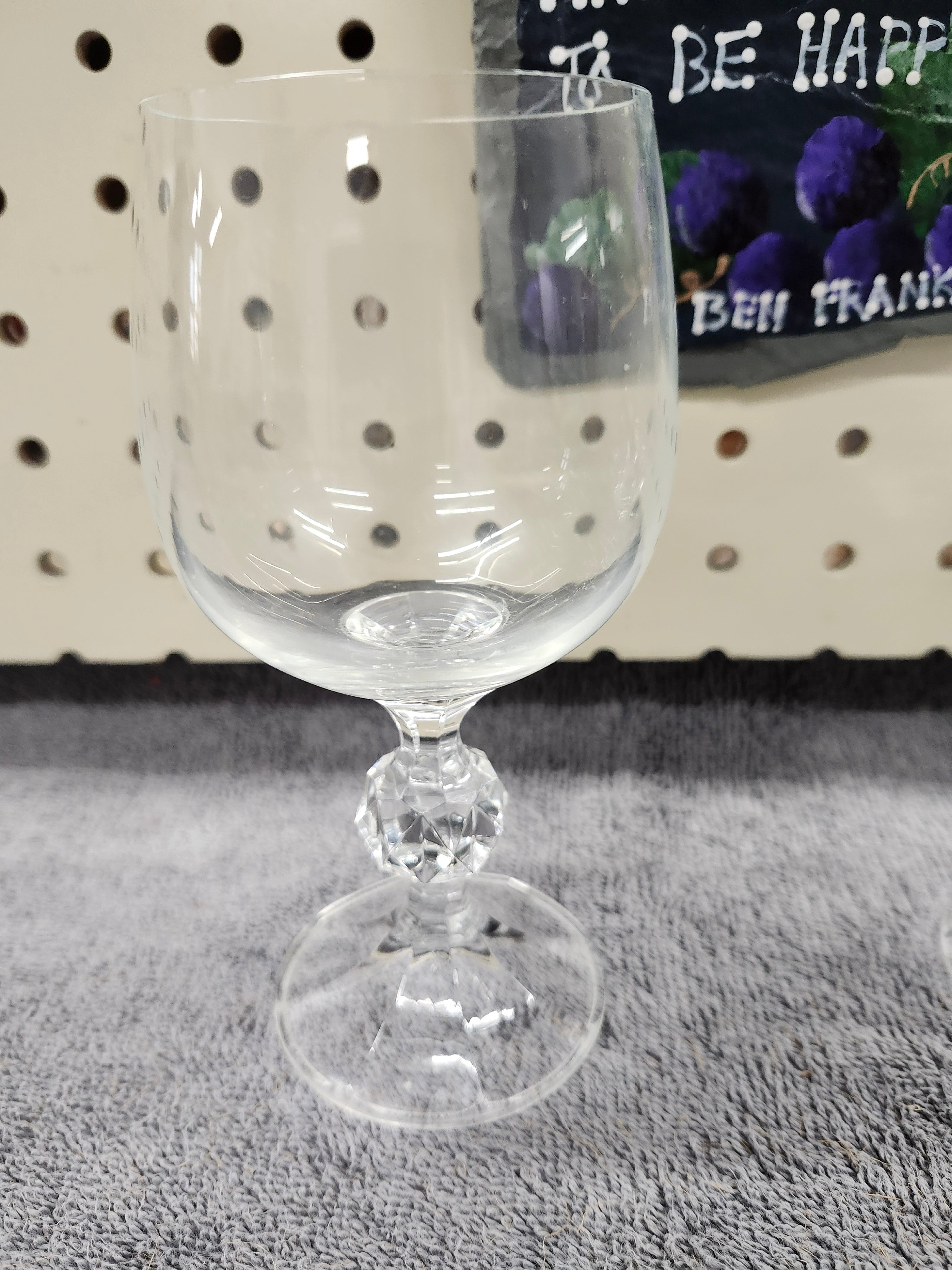 X2 wine glasses & plaque